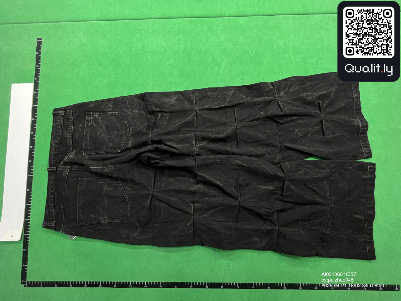 牛仔裤 QC 照片 2 / 12