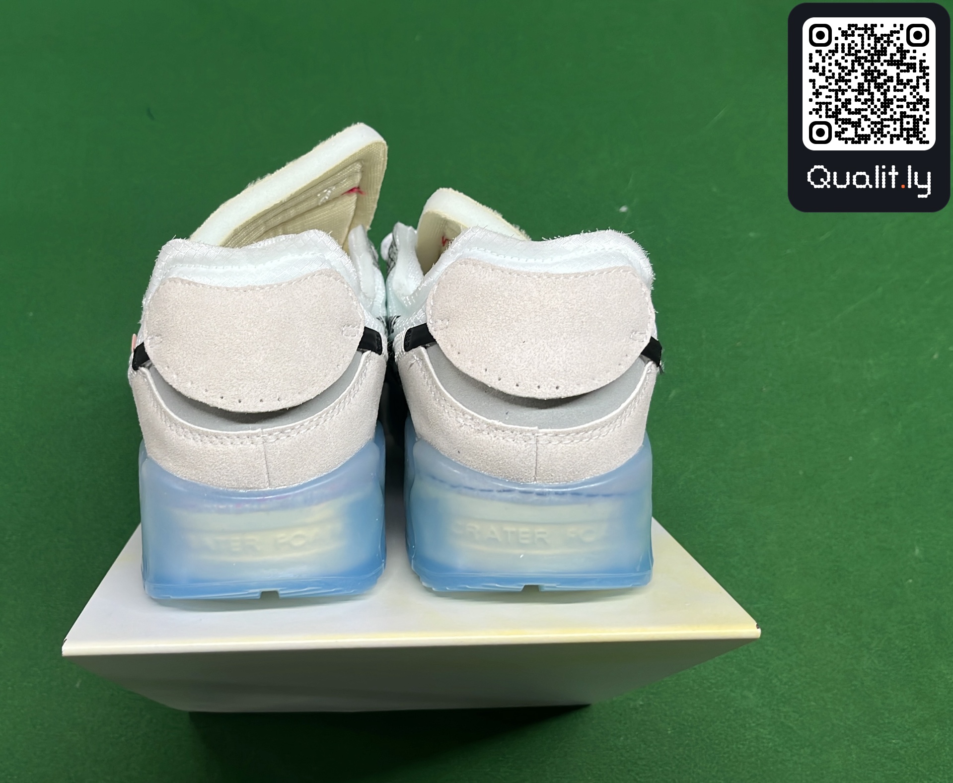 Sneaker — QC-Foto 3 von 38