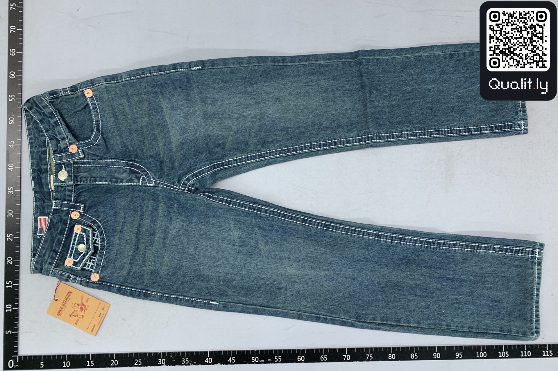 牛仔裤 QC 照片 3 / 91