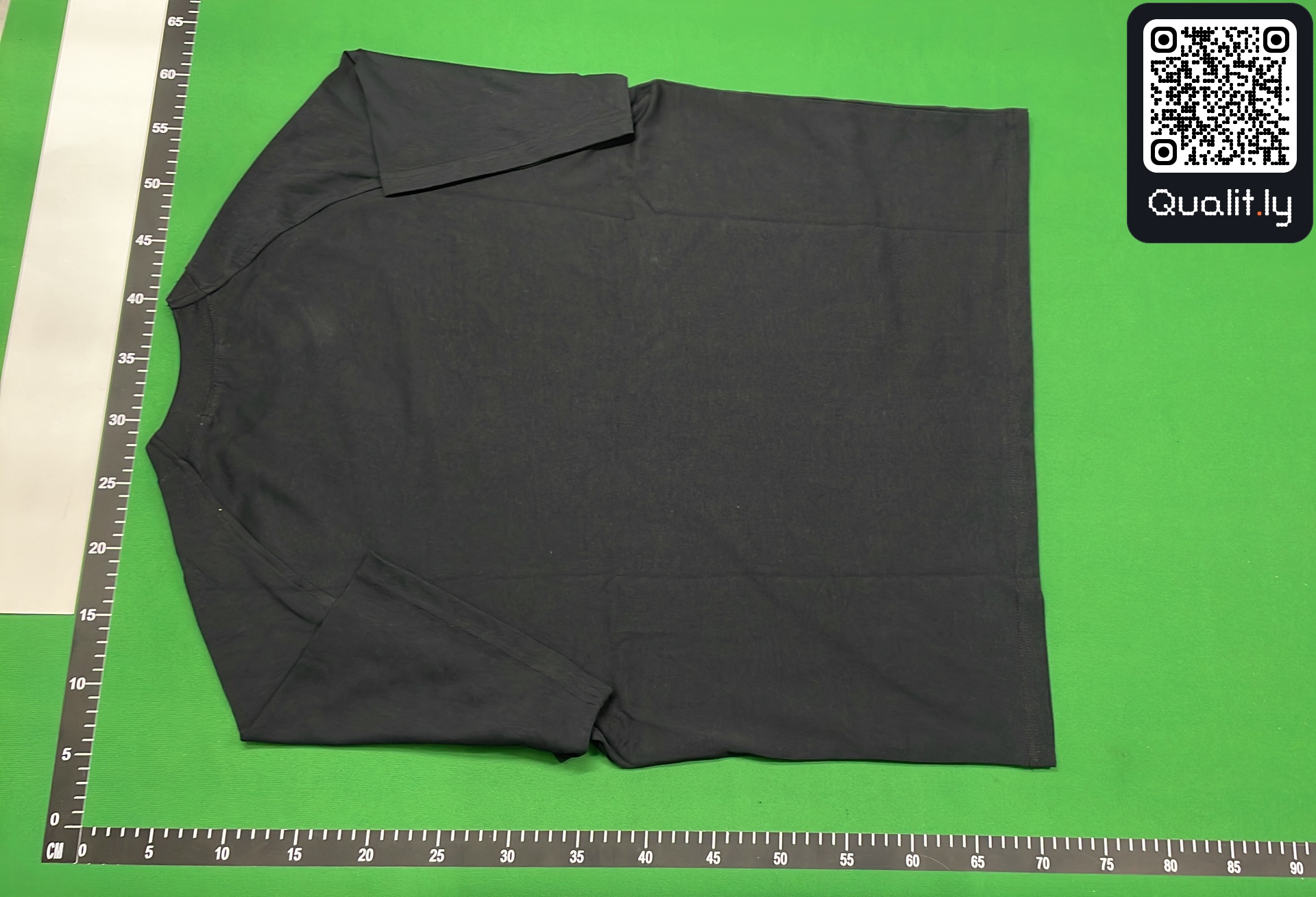 T-shirt QC photo 3 of 20