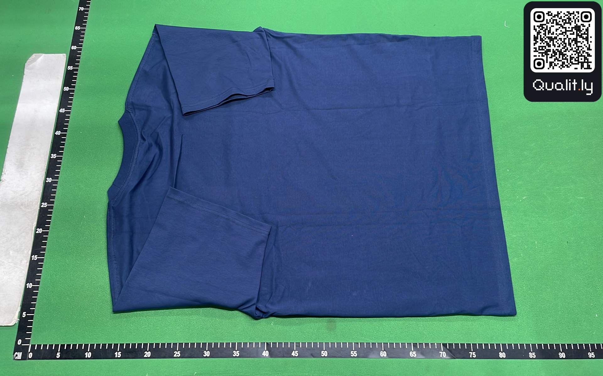 T-shirt QC photo 3 of 48