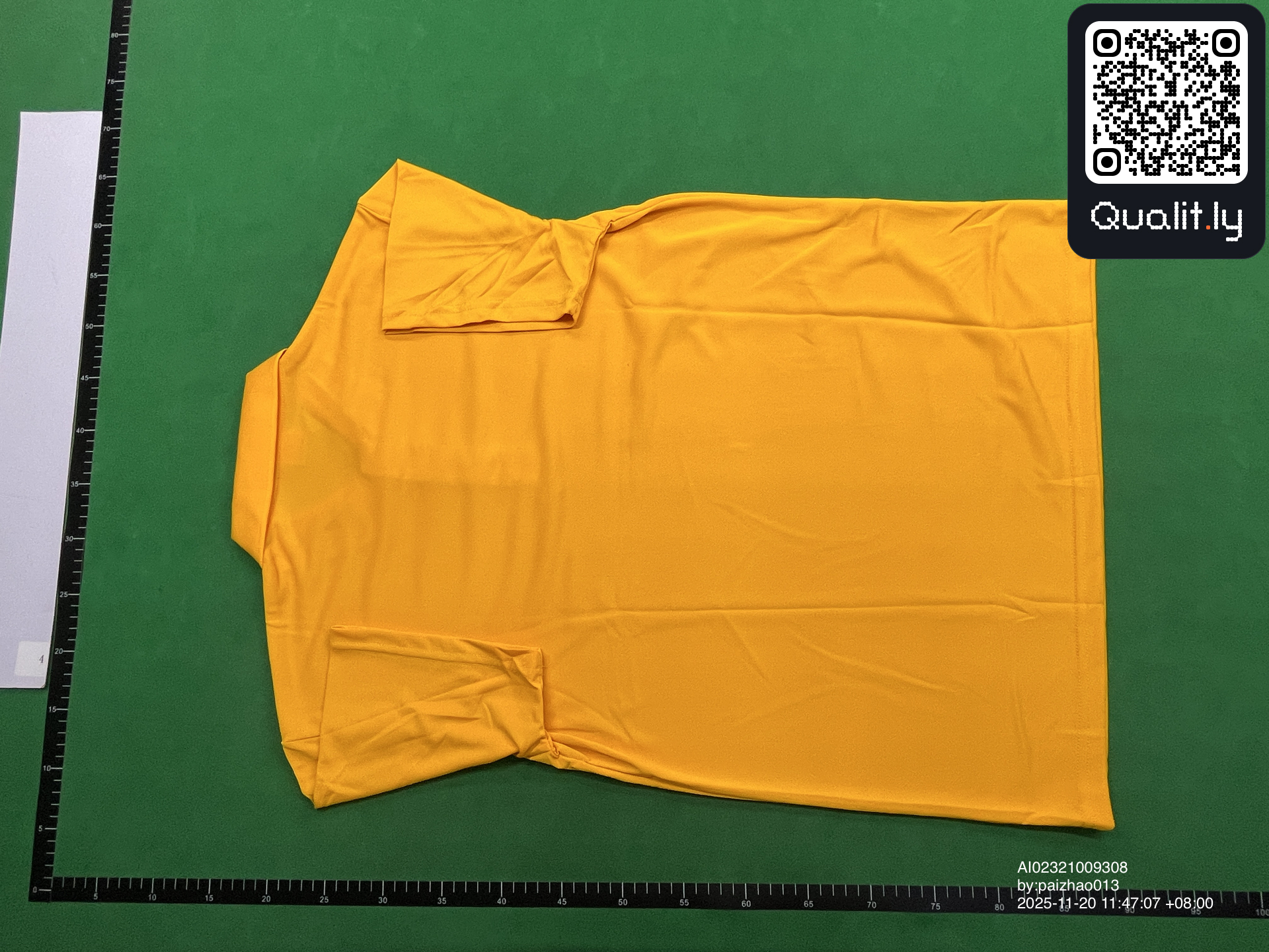Tricou — fotografie QC 2 din 4