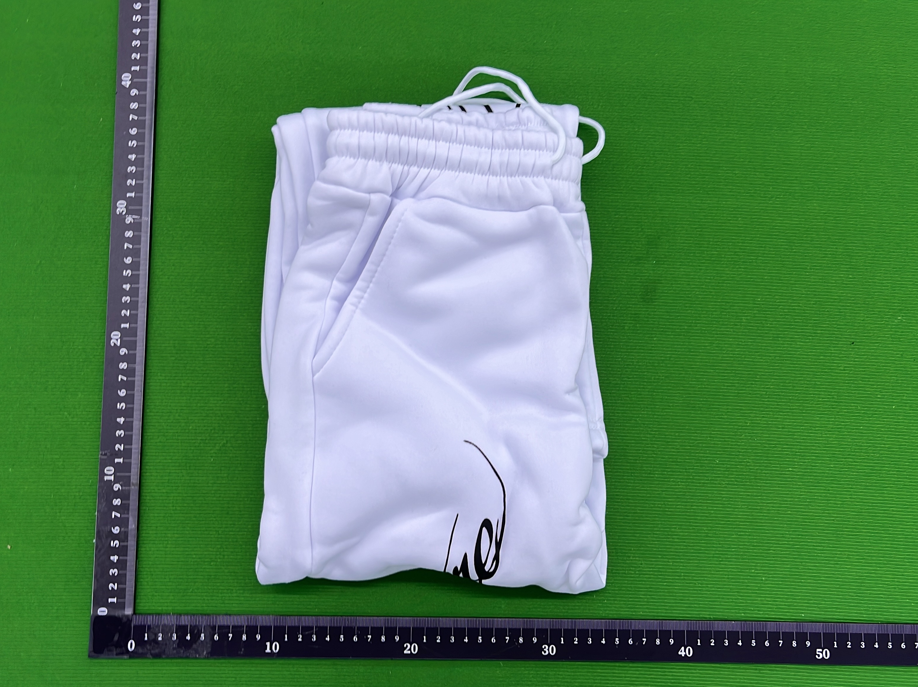 Pants QC photo 1 of 4
