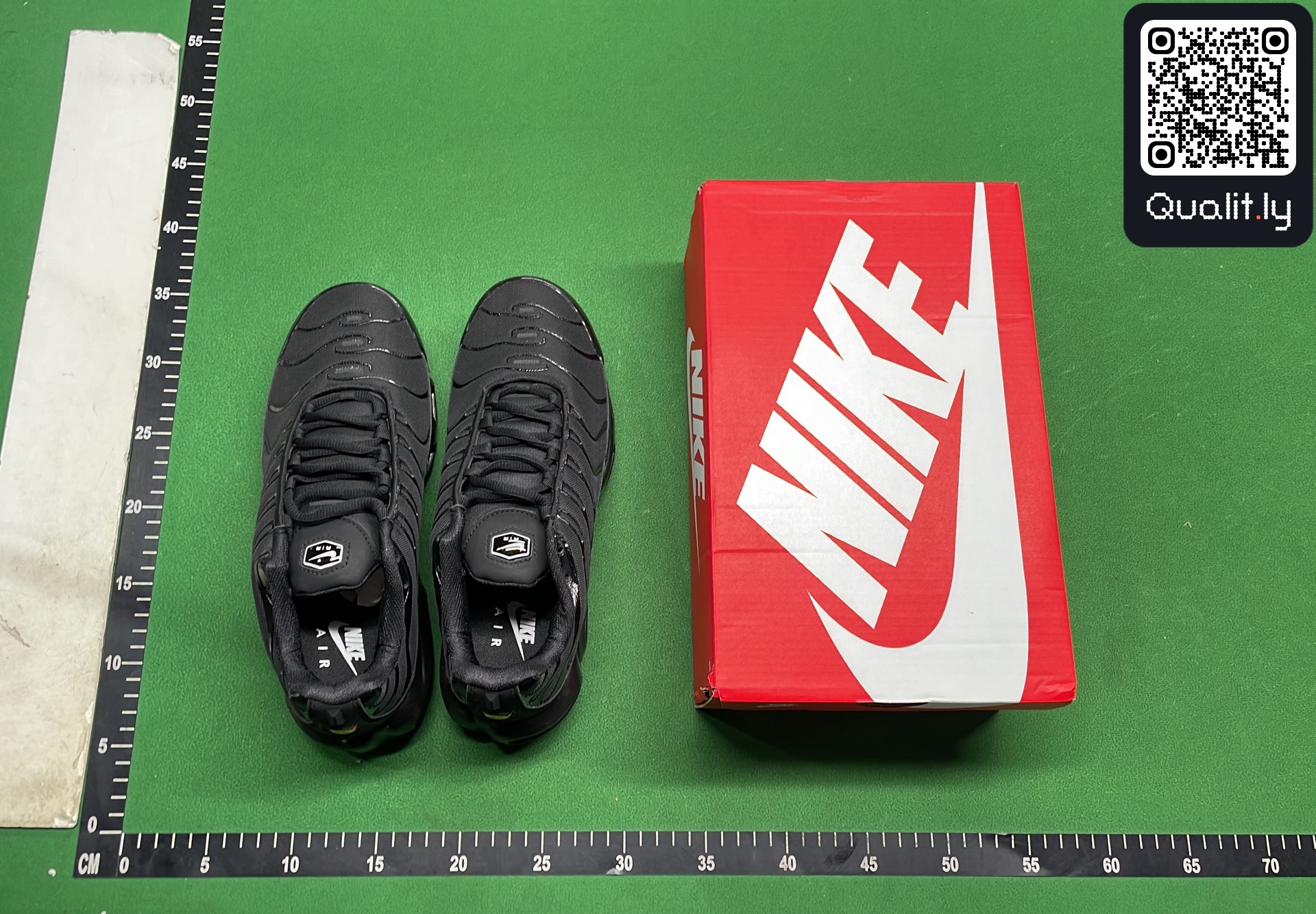 Sneakersy — zdjęcie QC 1 z 18