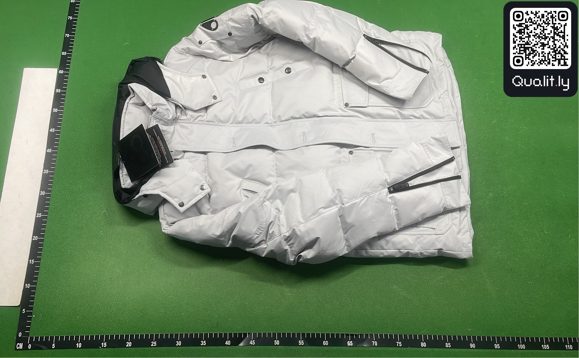 Veste — photo QC 2 sur 4