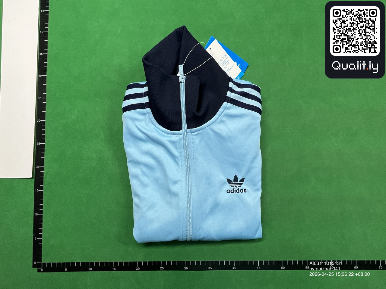 Sweatshirt QC photo 1 of 24