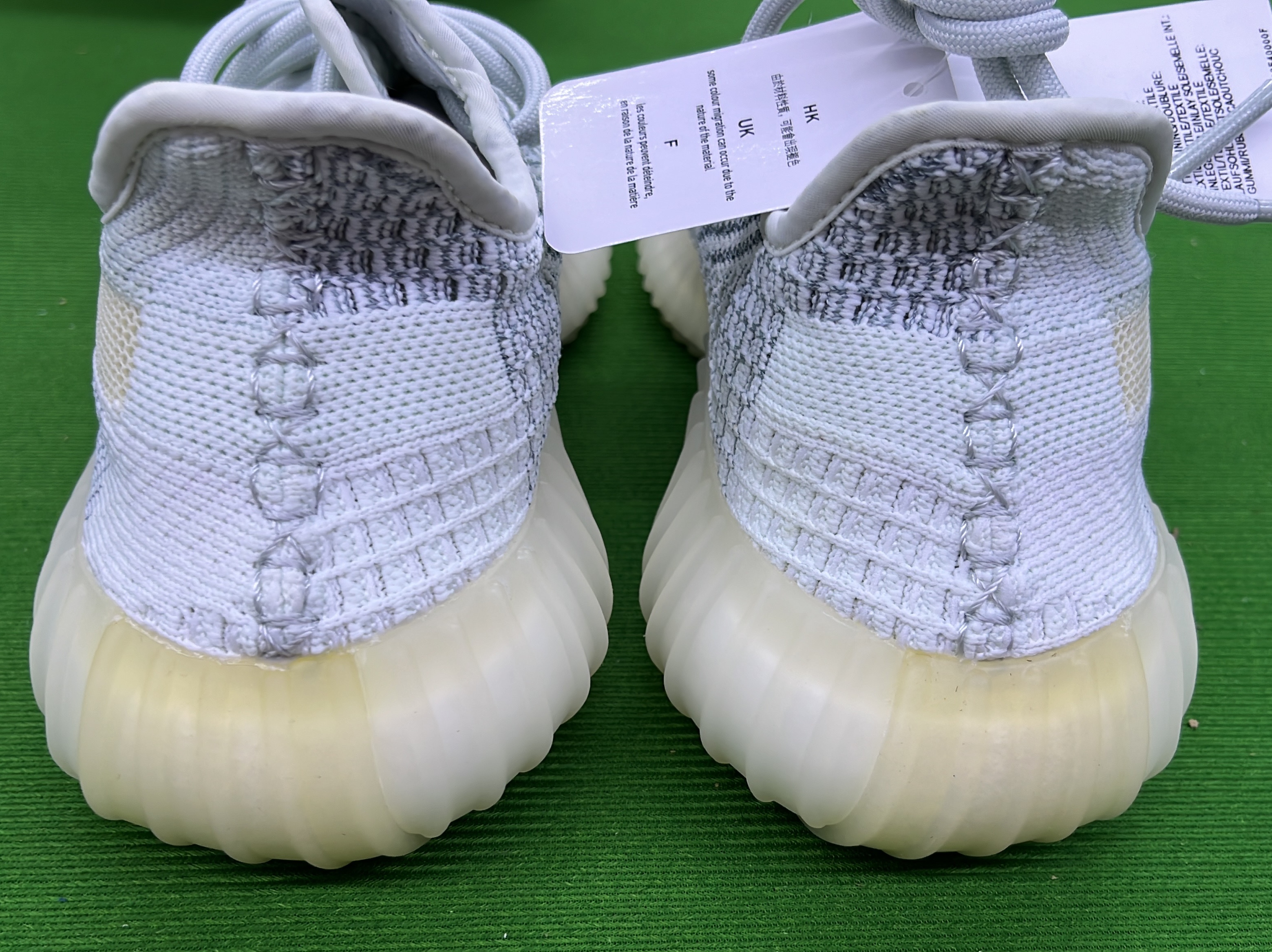 Sneakers QC photo 2 of 6