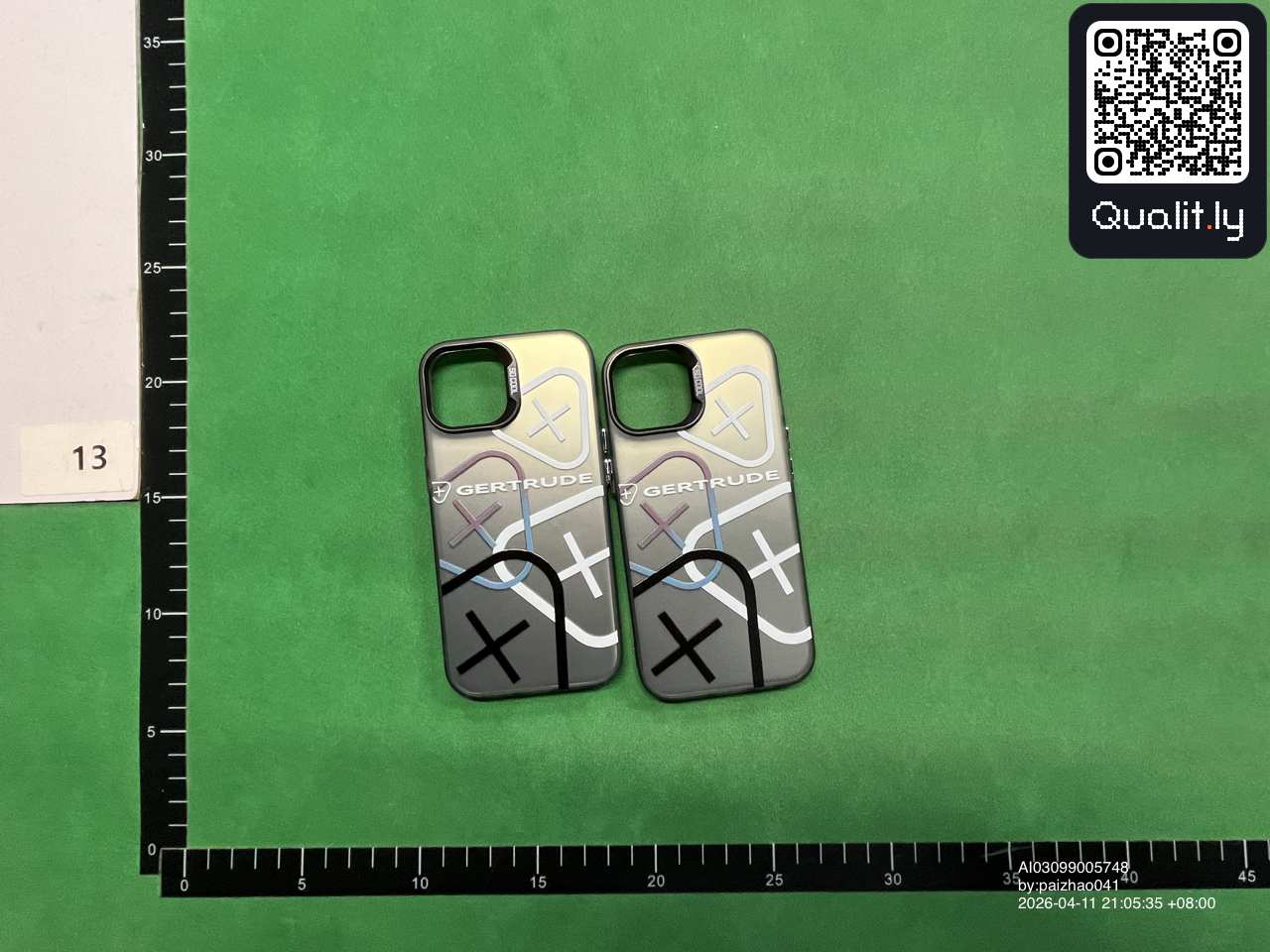 Foto QC 1 di 60