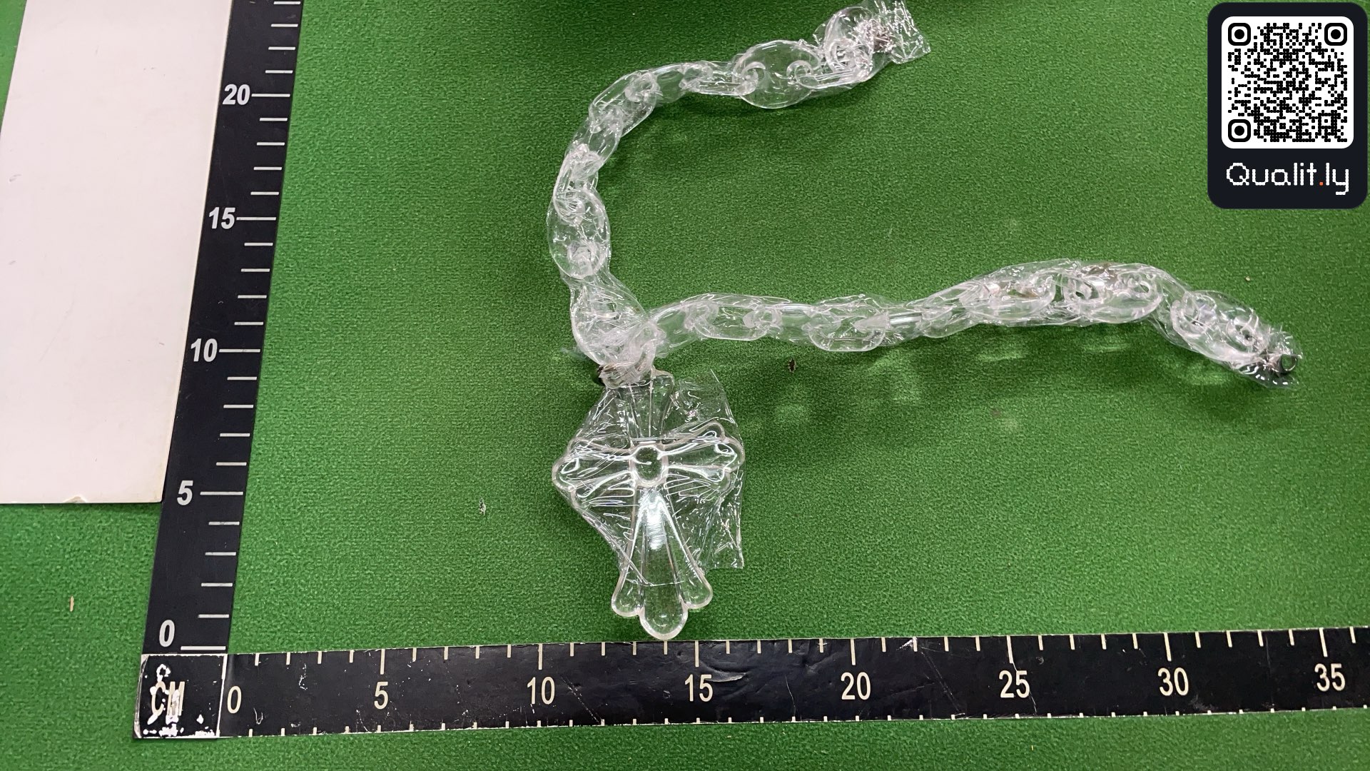 Bijou — photo QC 2 sur 32