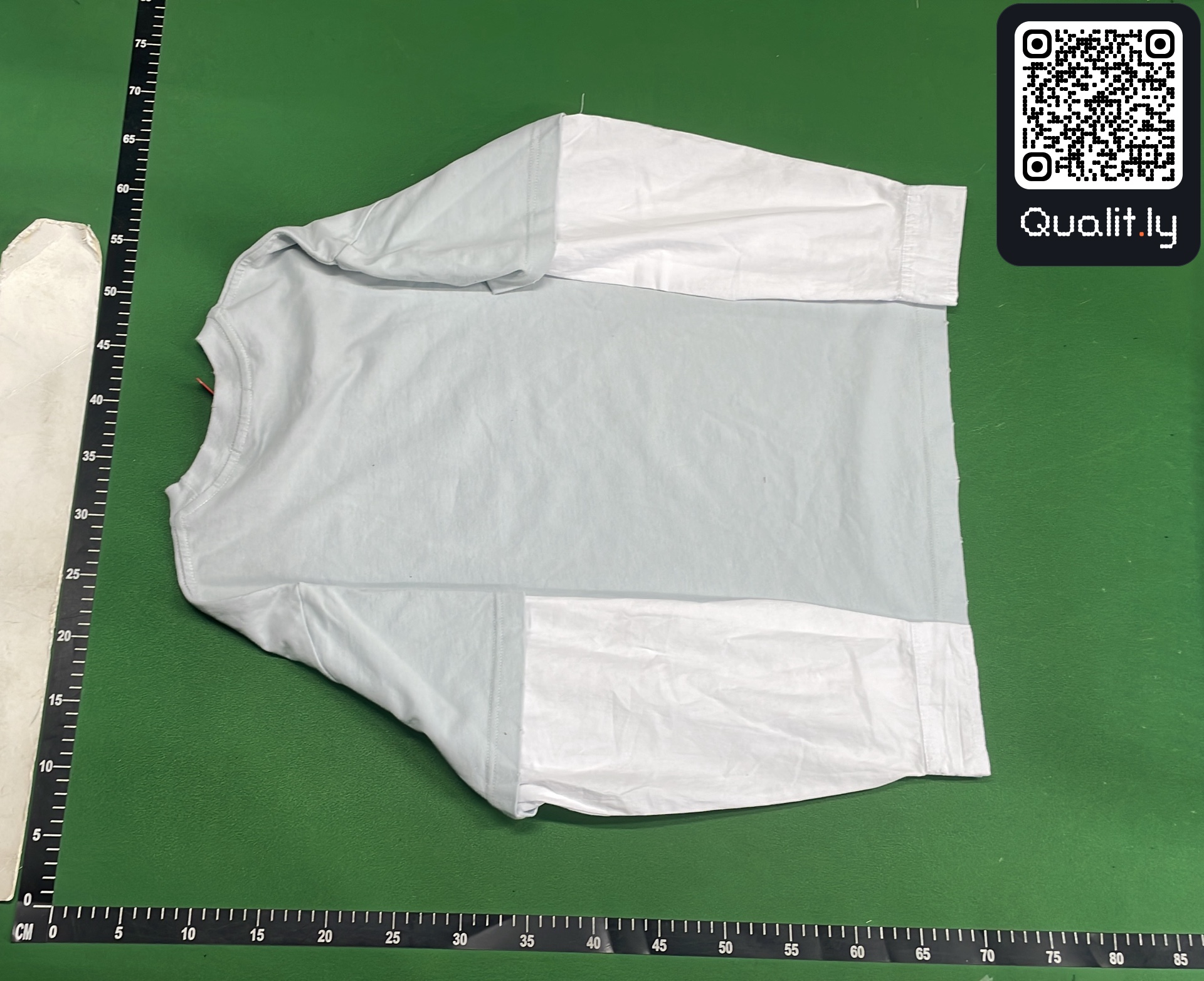 T恤 QC 照片 3 / 8
