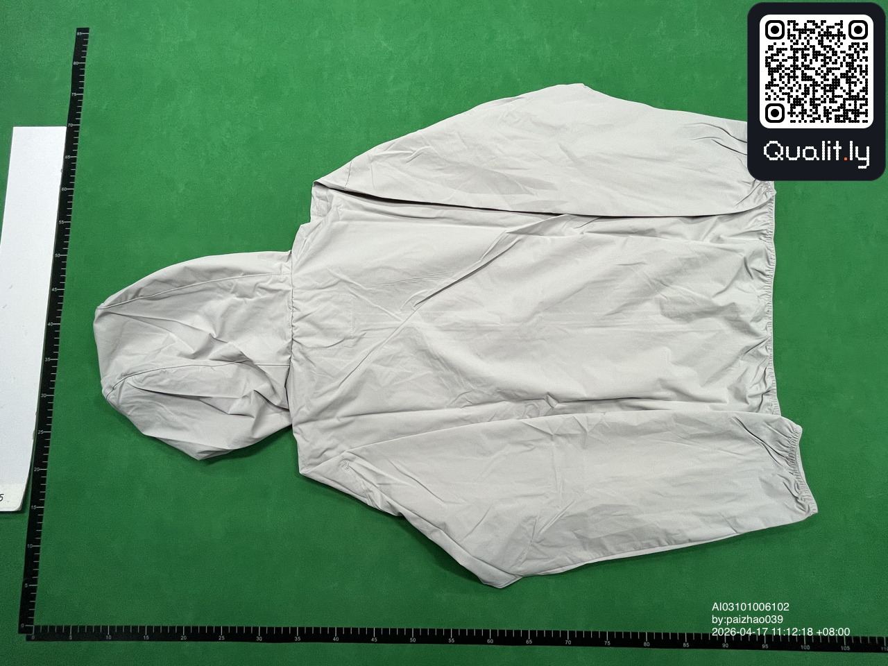 Jacket QC photo 2 of 14