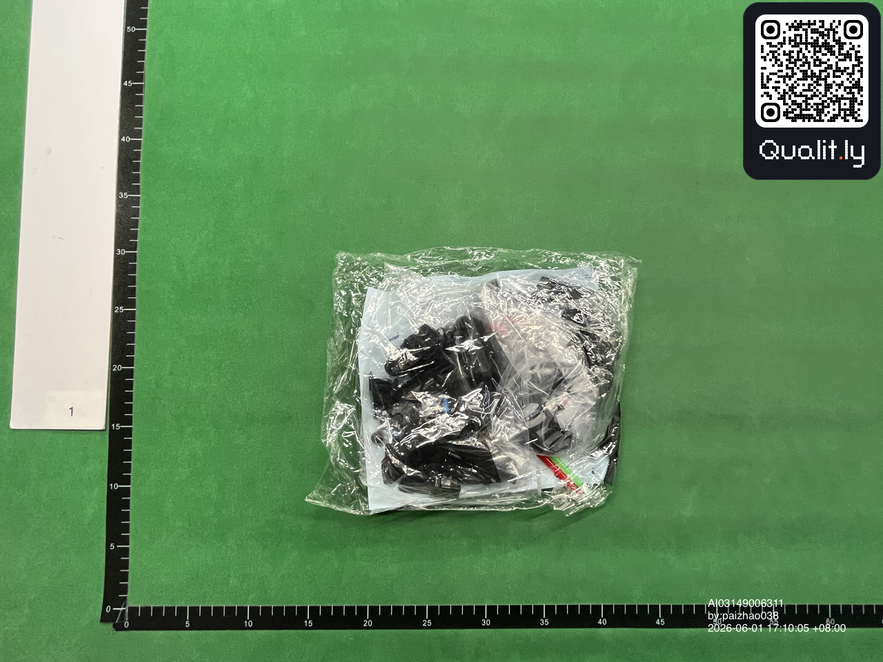 Foto QC 3 di 22