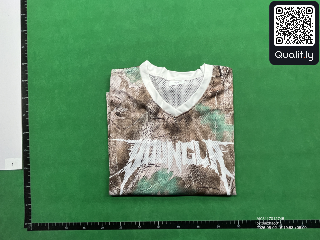 T恤 QC 照片 3 / 10