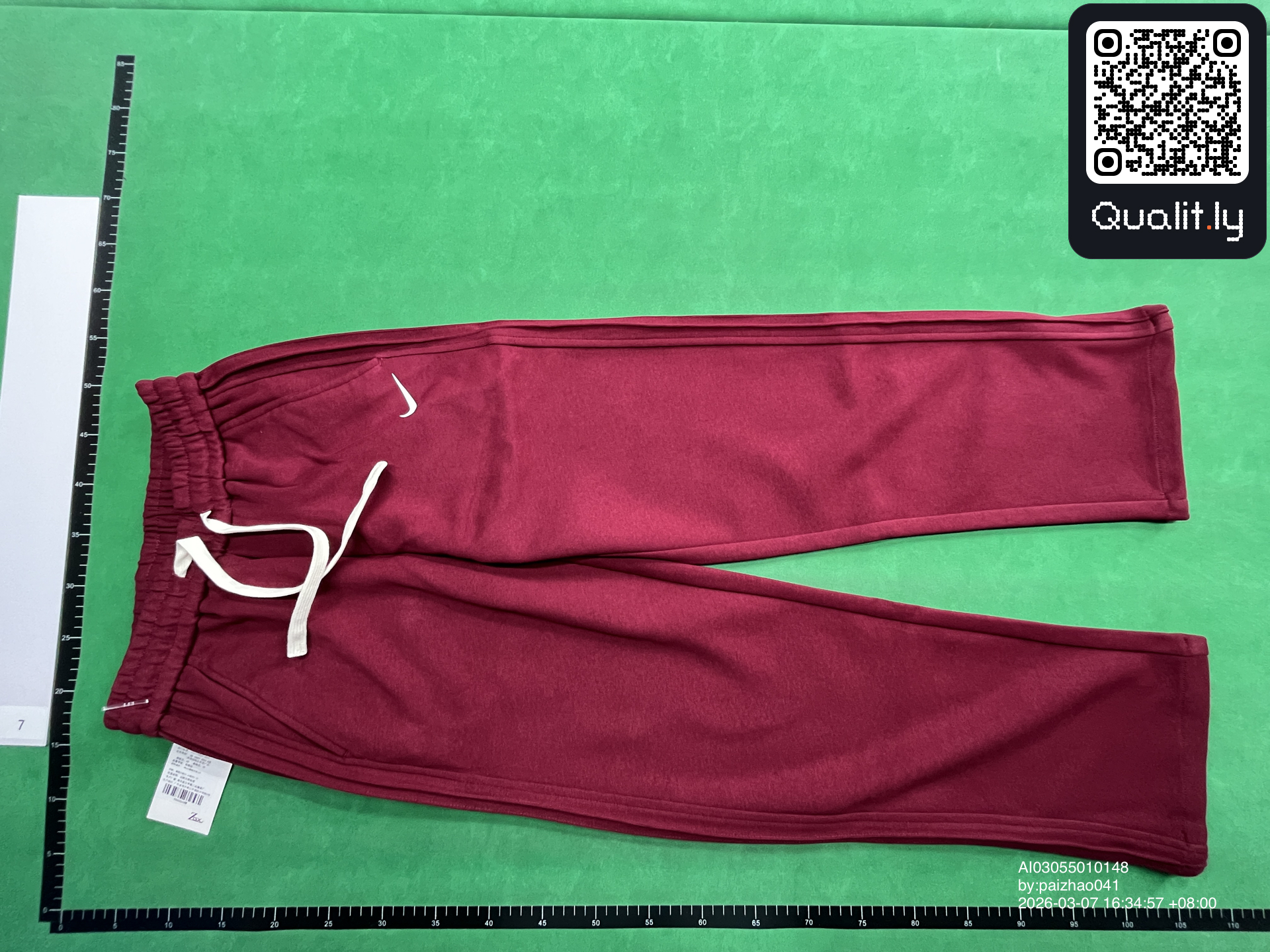 Pants QC photo 3 of 52