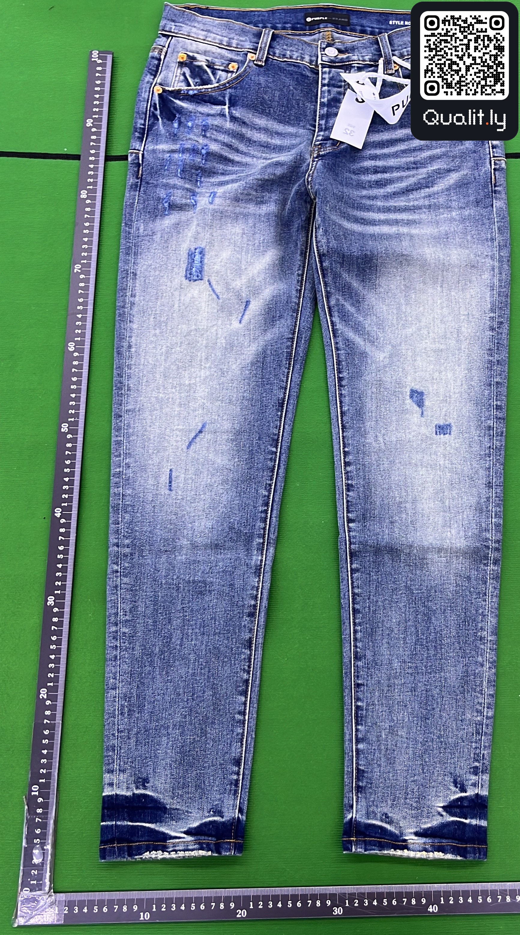 Jeans QC photo 3 of 8