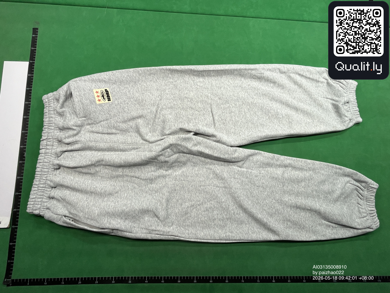 连帽卫衣 QC 照片 2 / 4