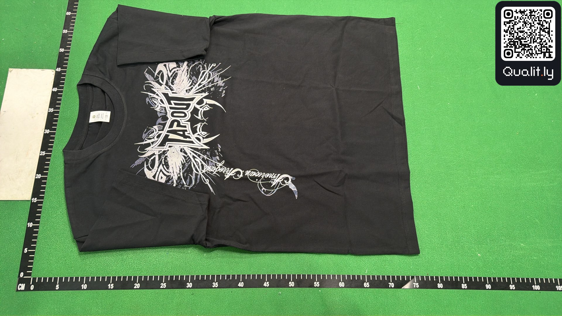 T-shirt — QC-foto 2 van 8