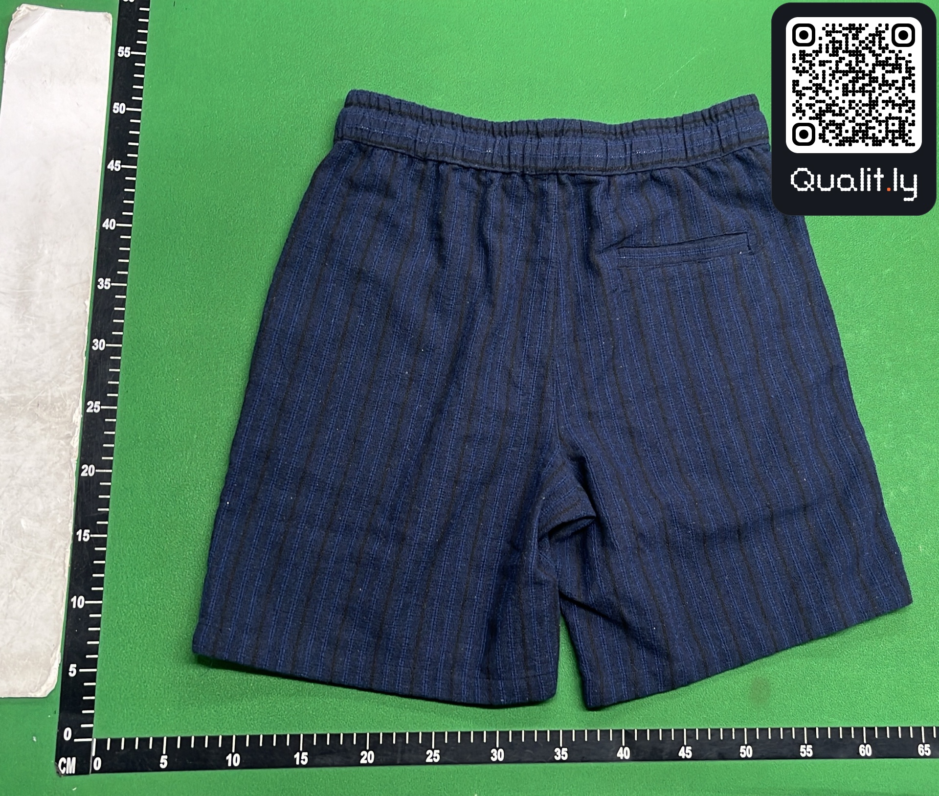 Shorts QC photo 3 of 12