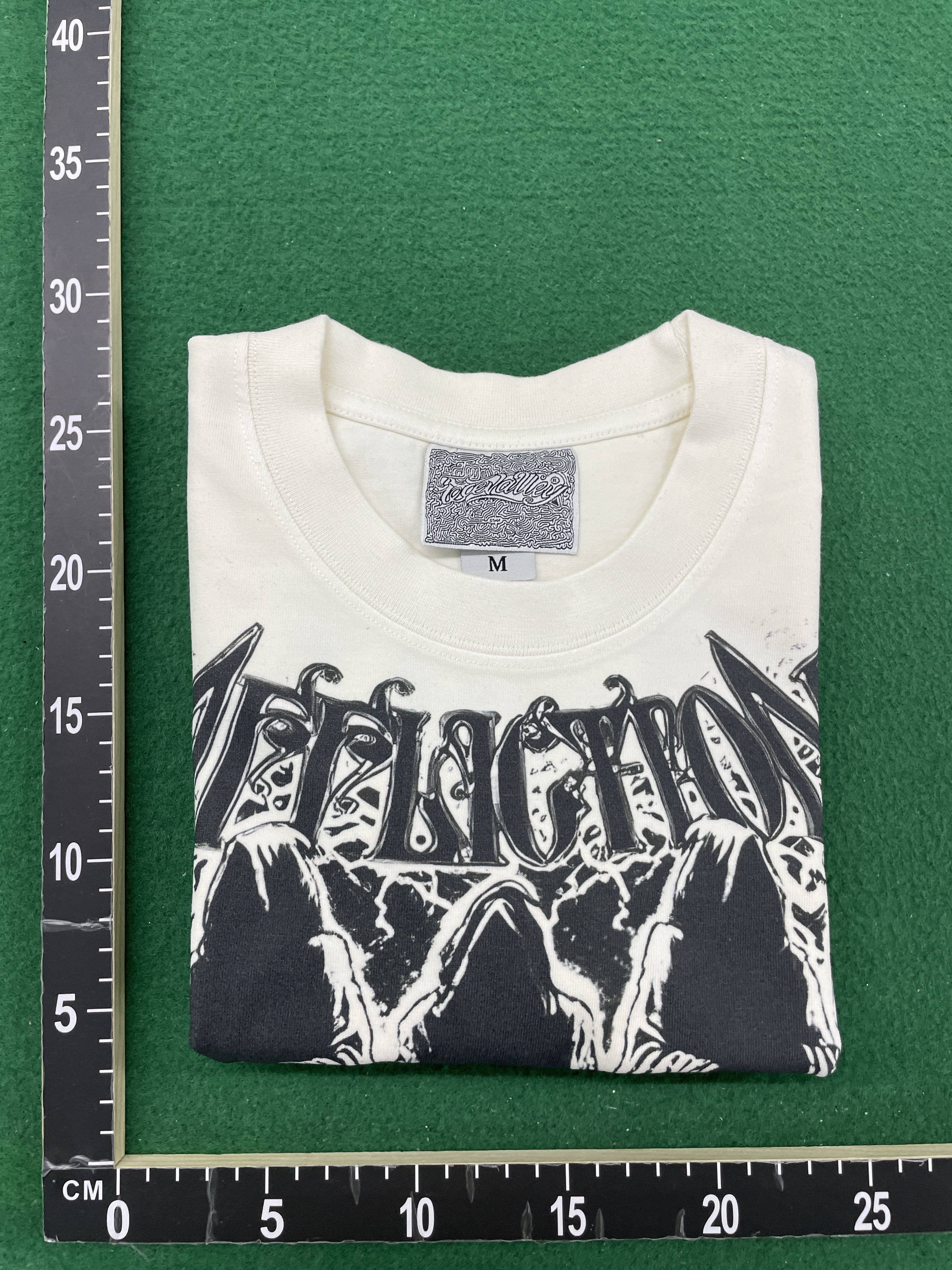 T-shirt QC photo 1 of 40