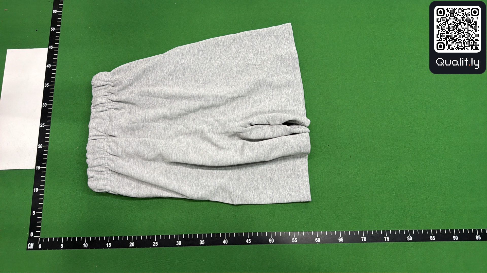 Shorts QC photo 3 of 20