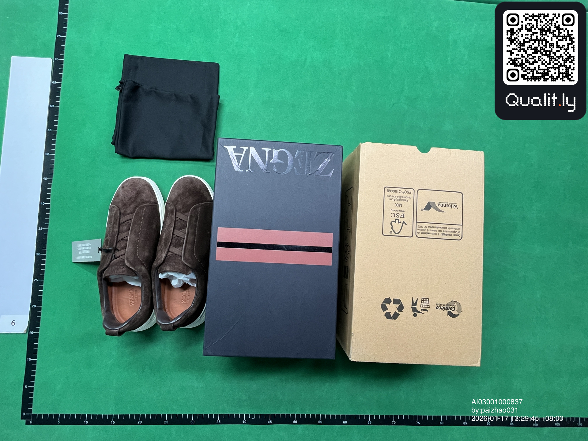 Sneakers — QC-foto 1 av 42