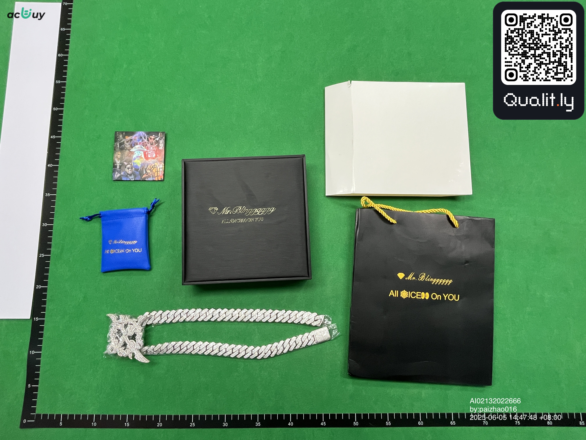 Jewelry QC photo 1 of 13