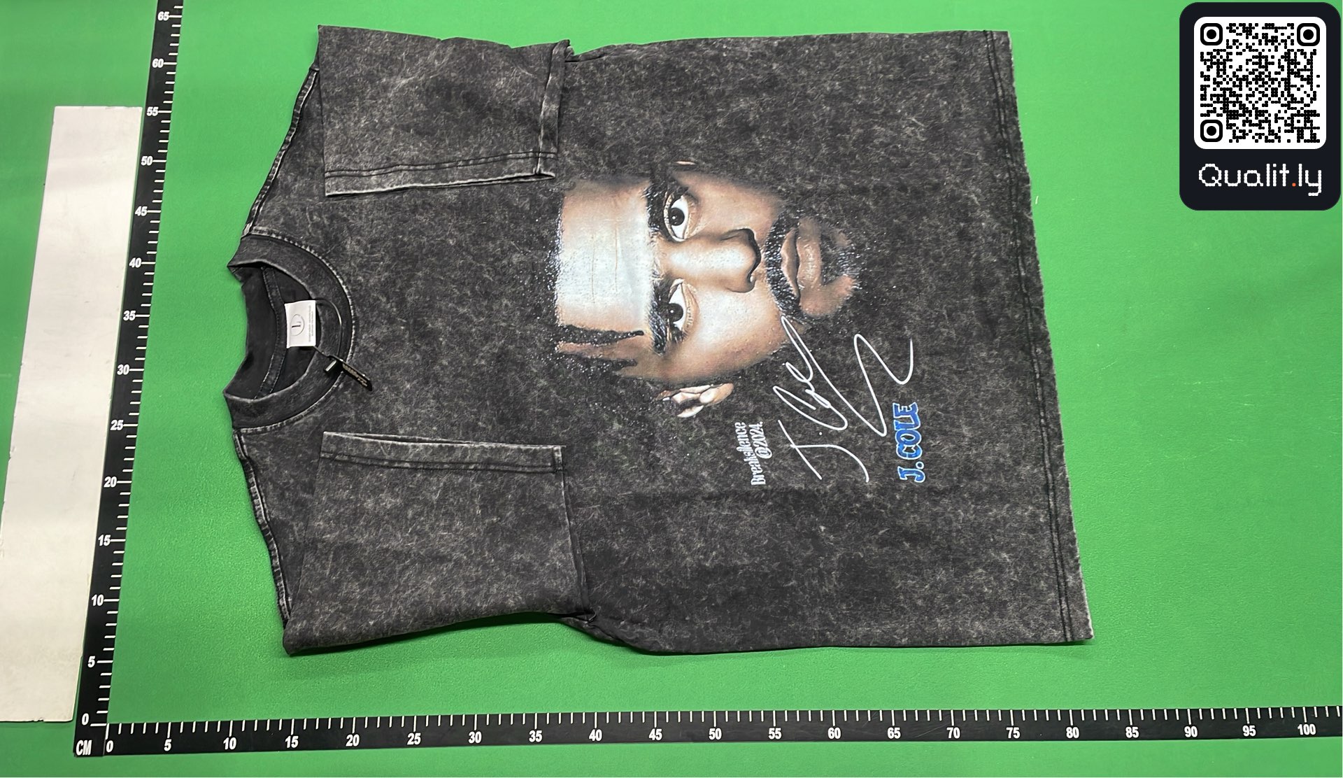 T-shirt QC photo 2 of 12