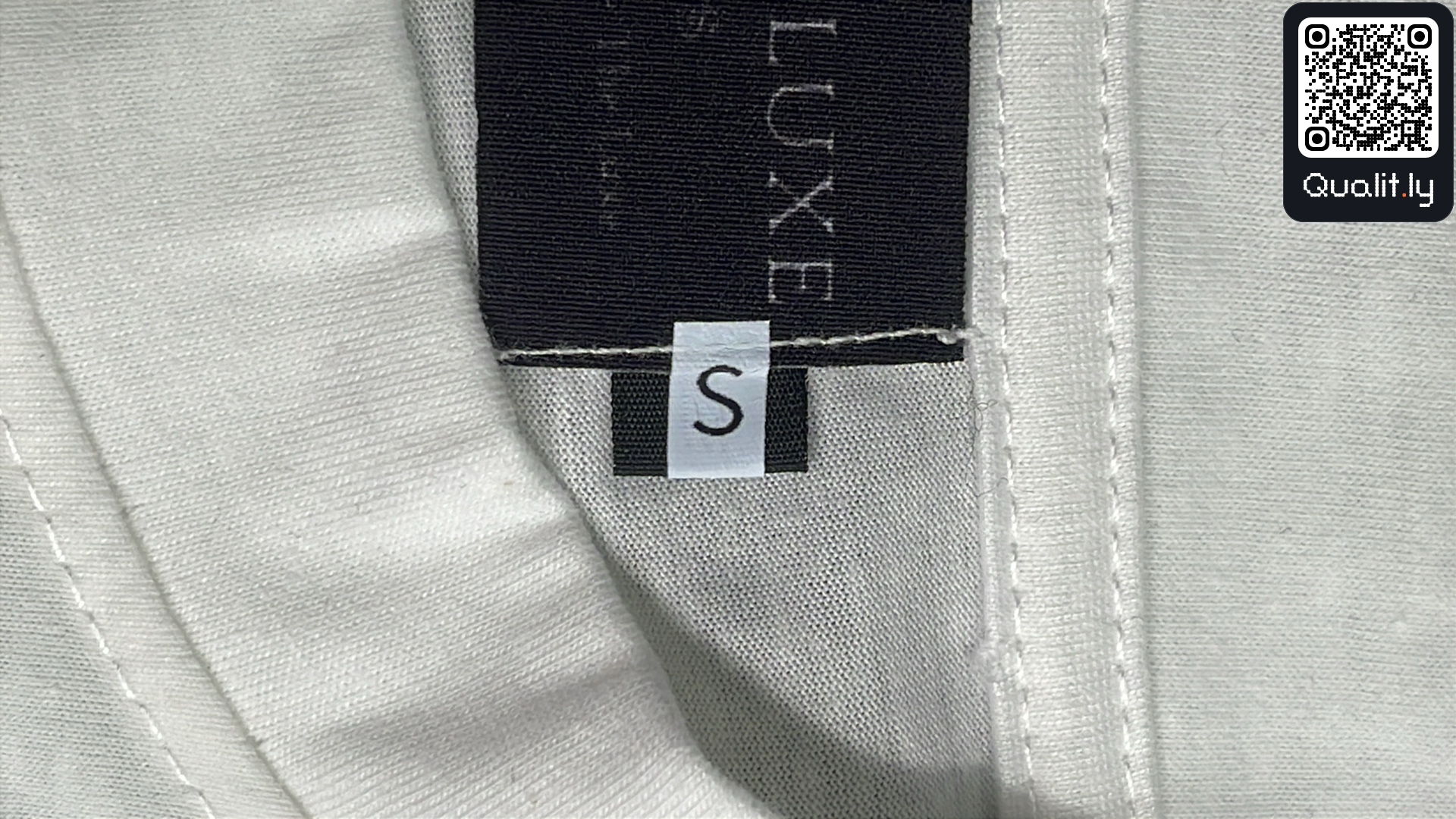 T-Shirt — QC-Foto 1 von 4