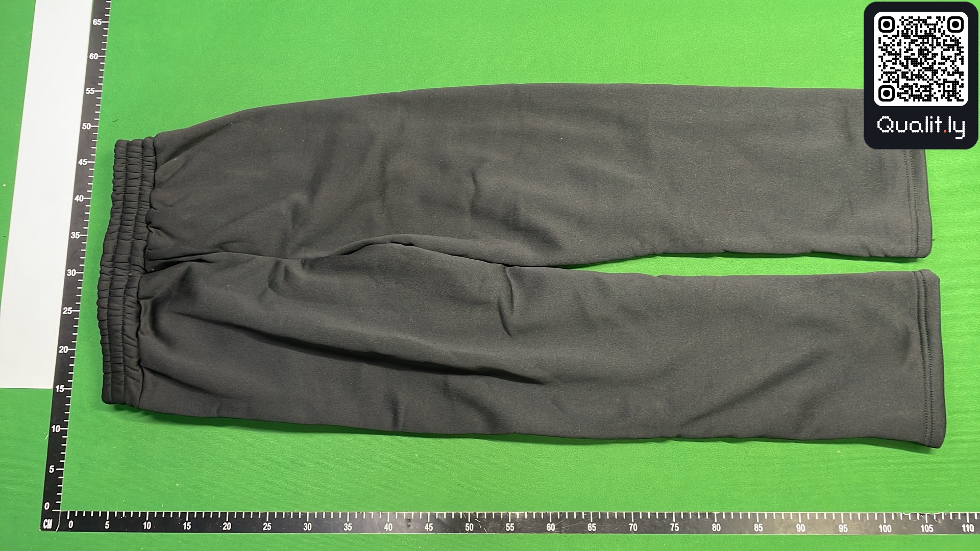 Pantaloni — fotografie QC 3 din 8