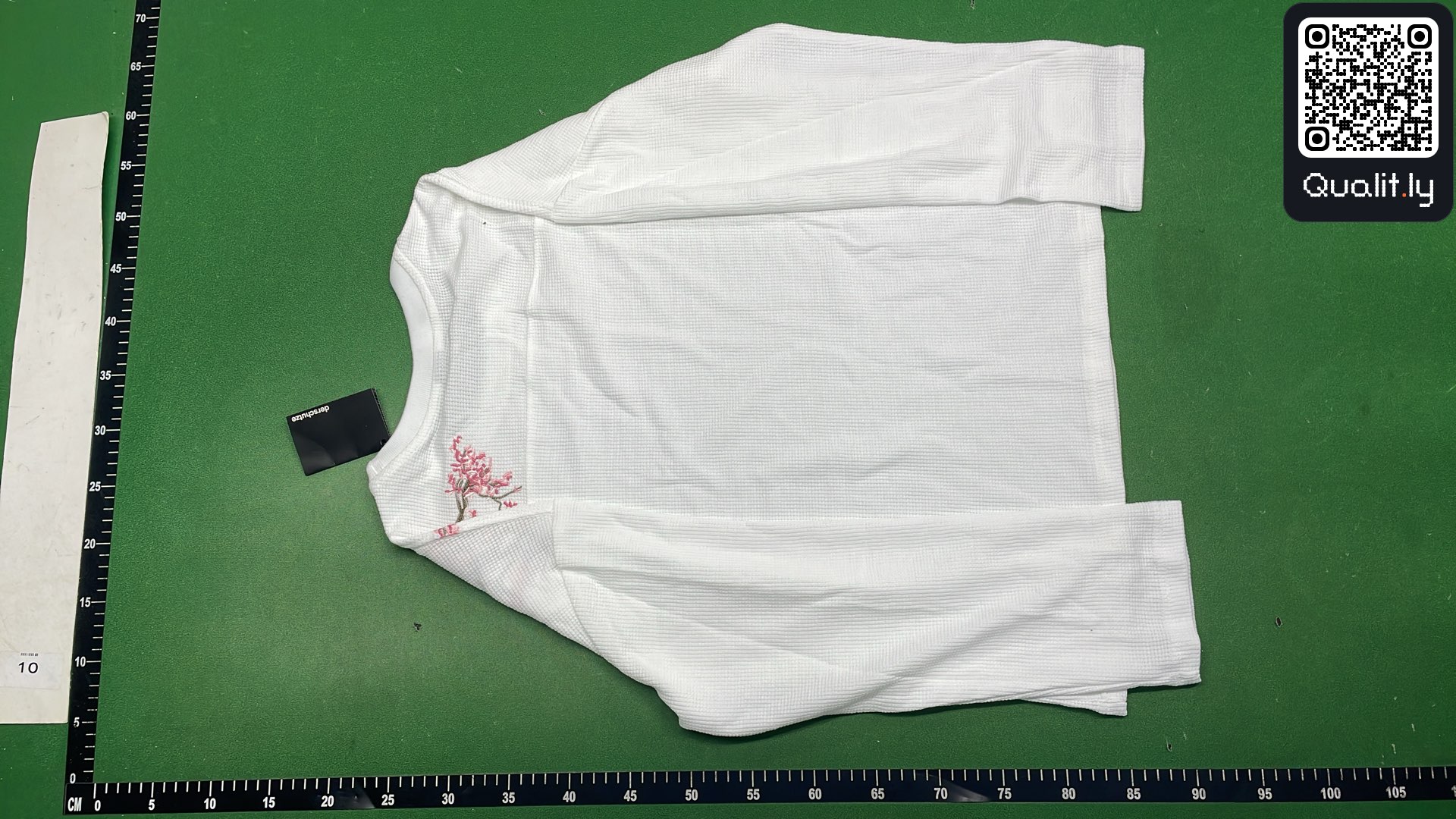T-shirt QC photo 3 of 8