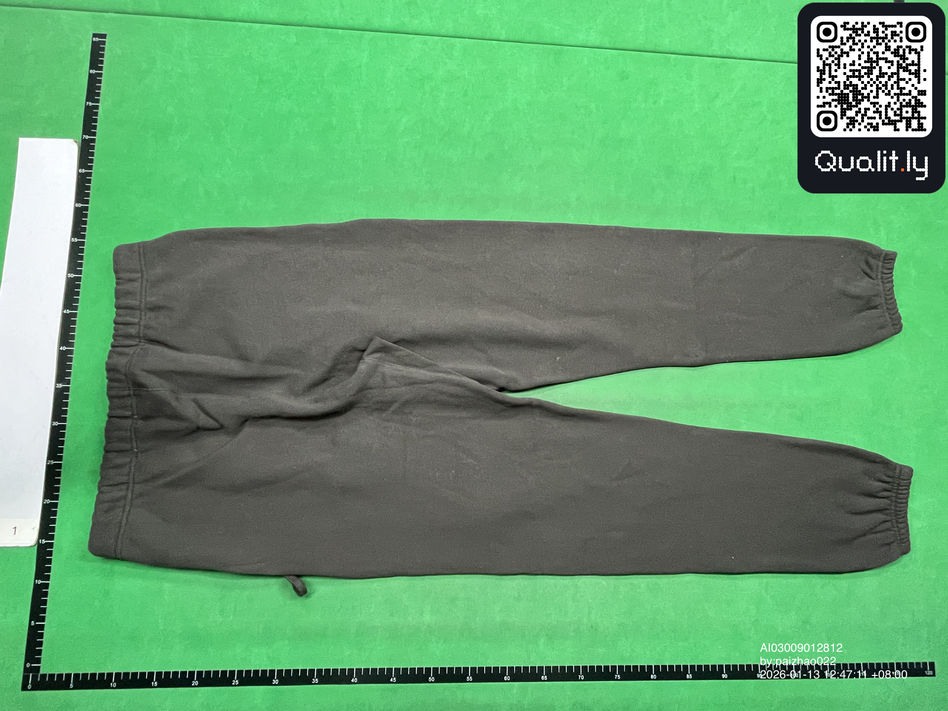 Pants QC photo 2 of 10