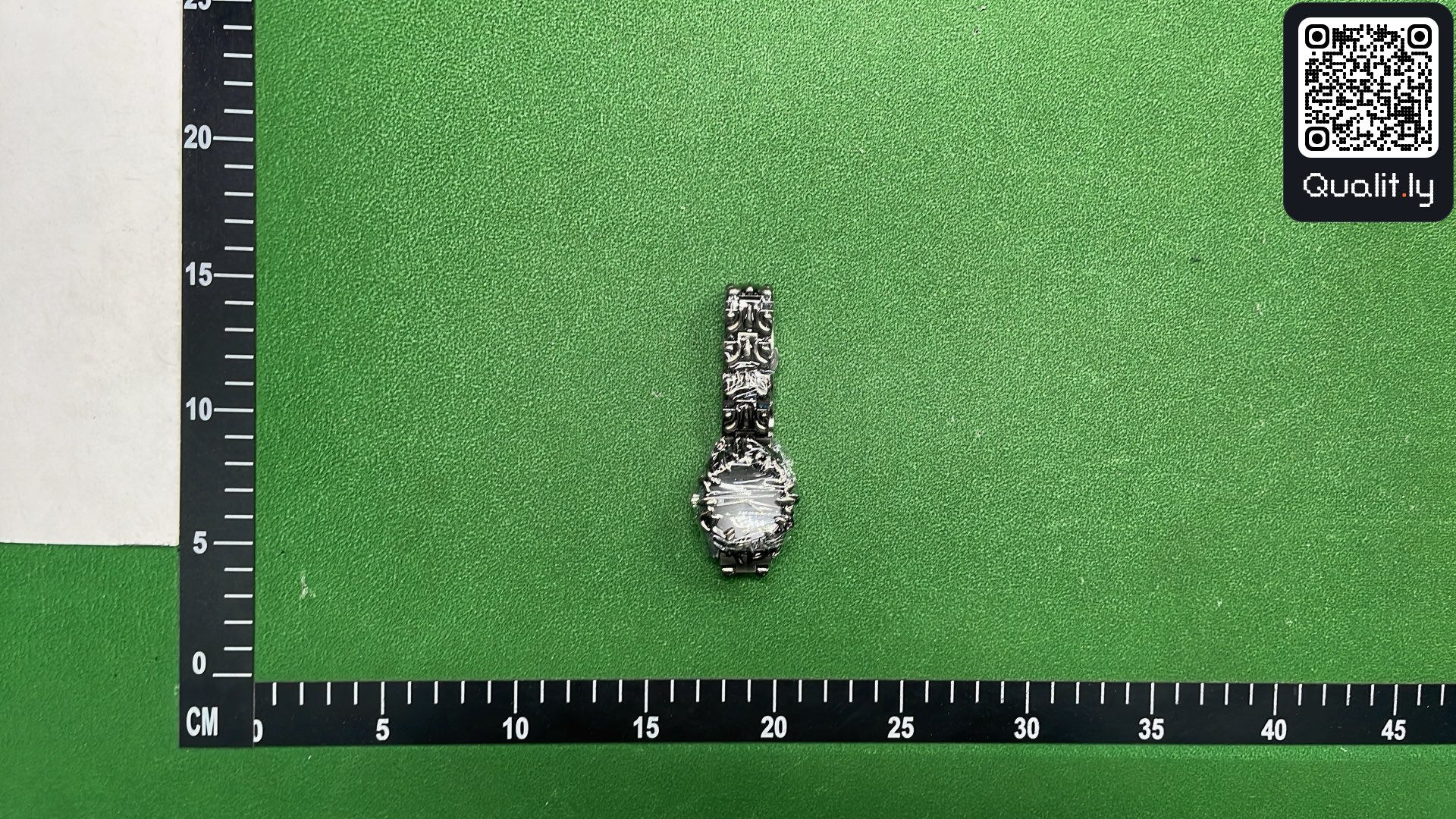 Klocka — QC-foto 1 av 13