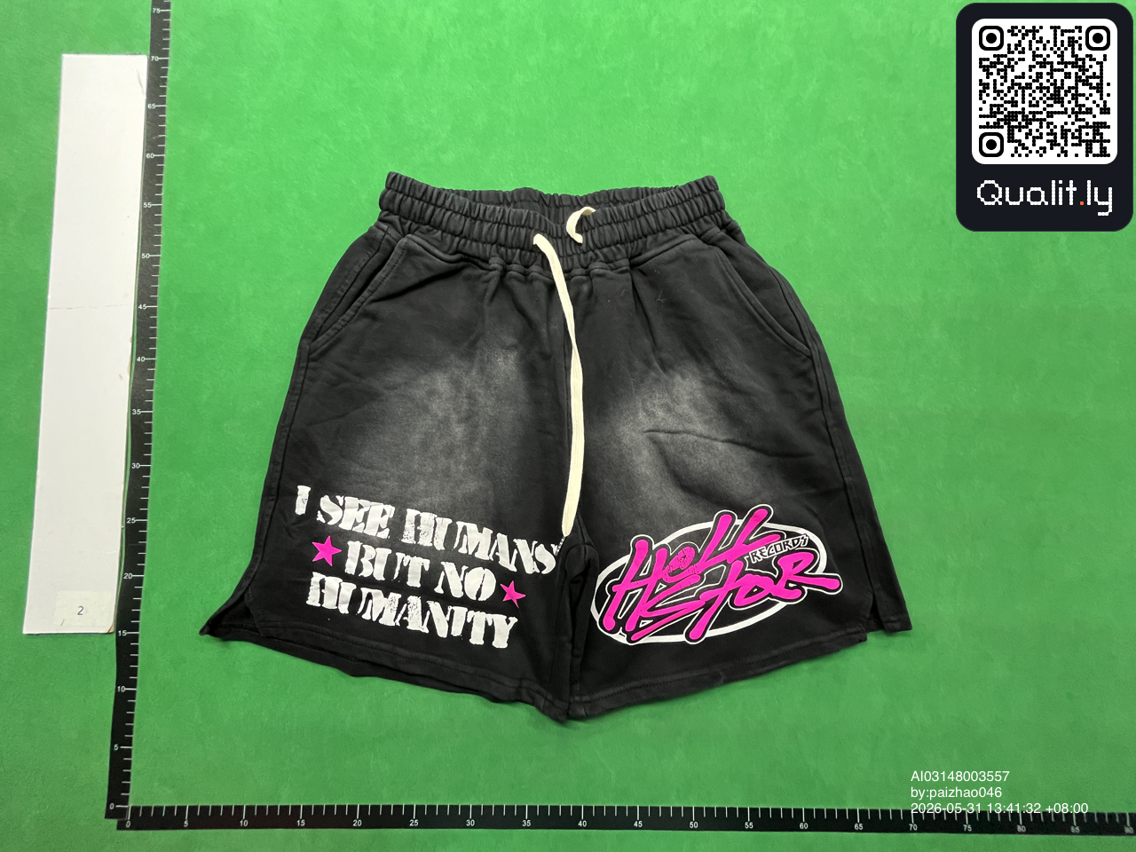 Short — photo QC 3 sur 22