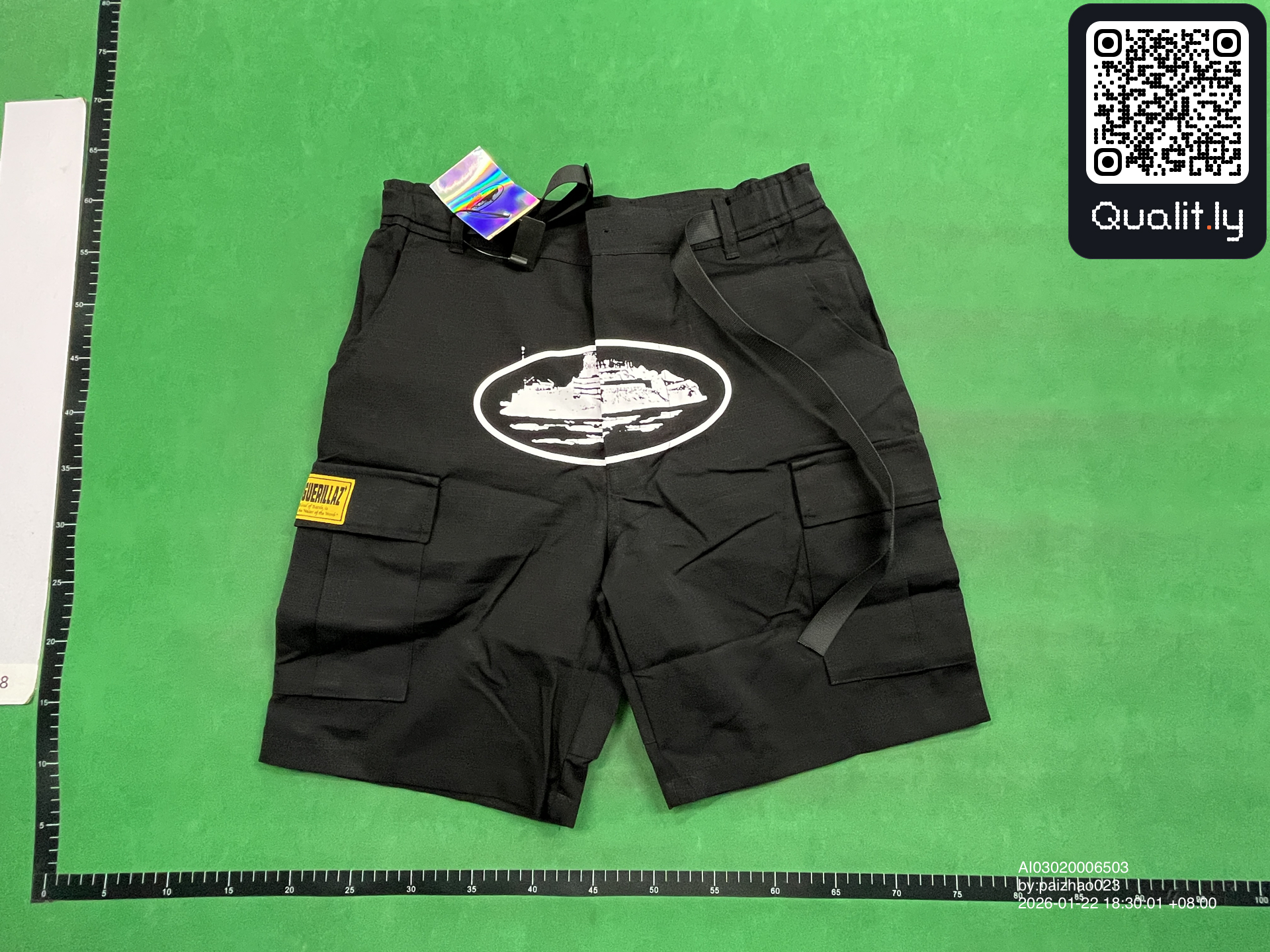Shorts — QC-foto 3 av 4