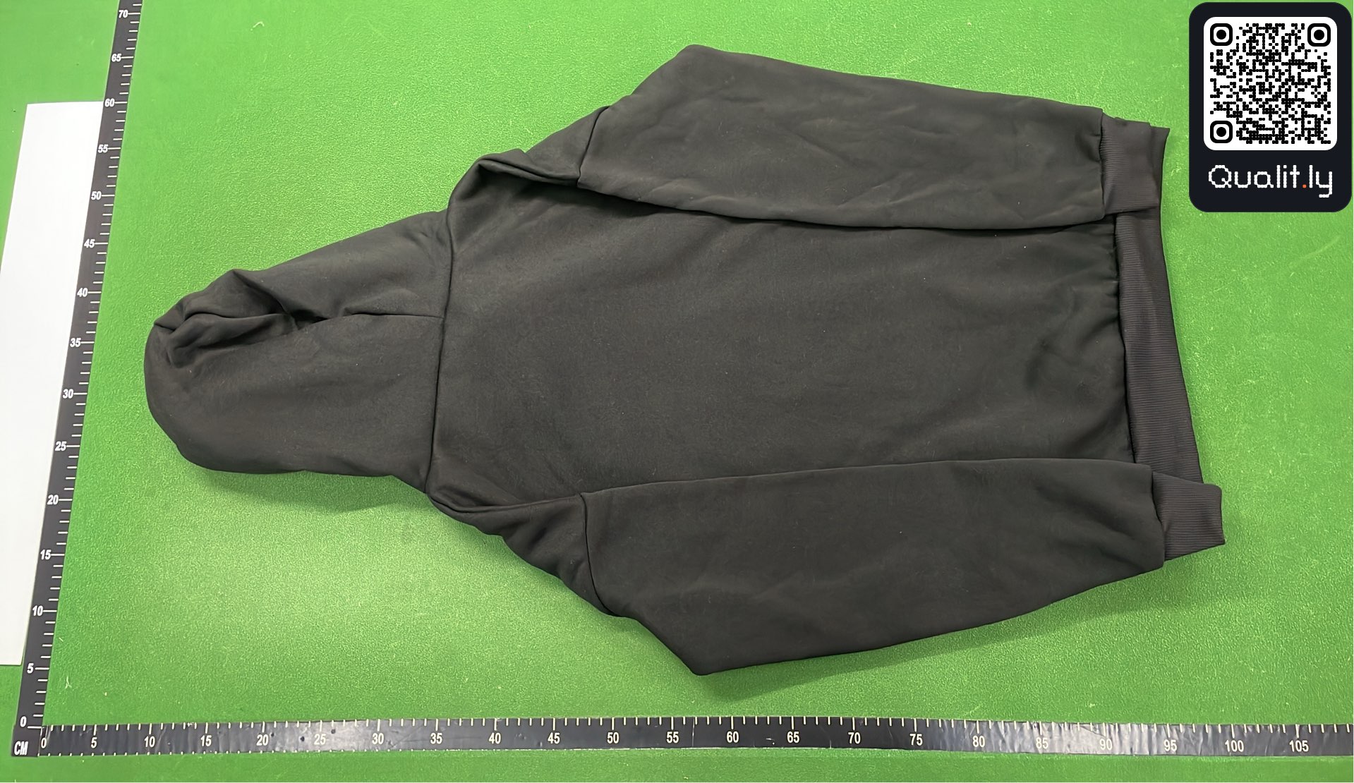 Hoodie QC photo 3 of 4
