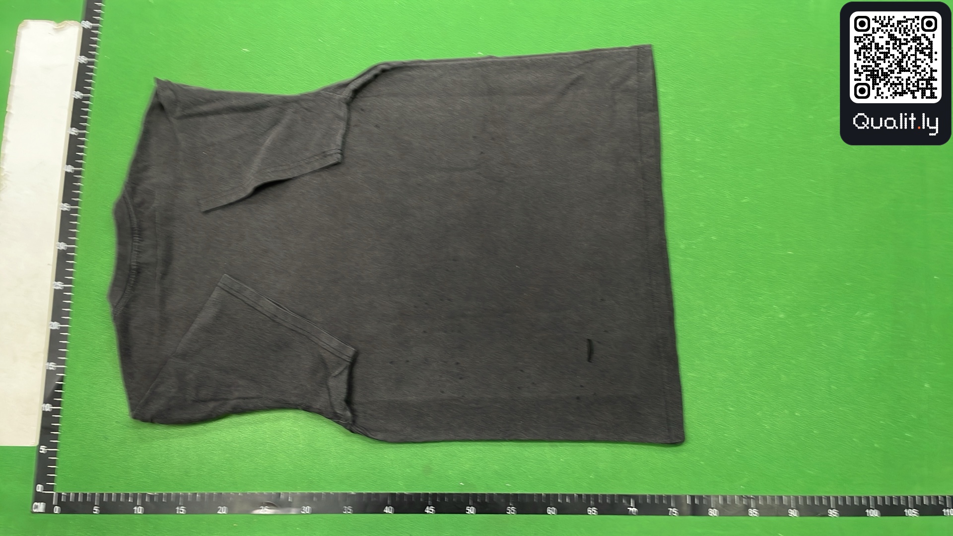 T-shirt — foto QC 3 di 4