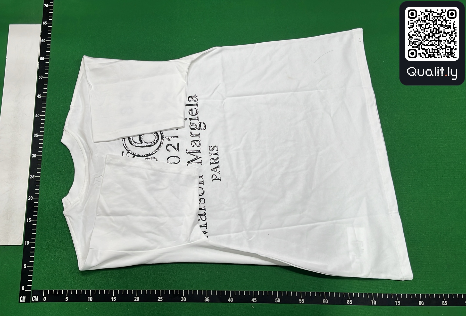 T-shirt — foto QC 3 de 4