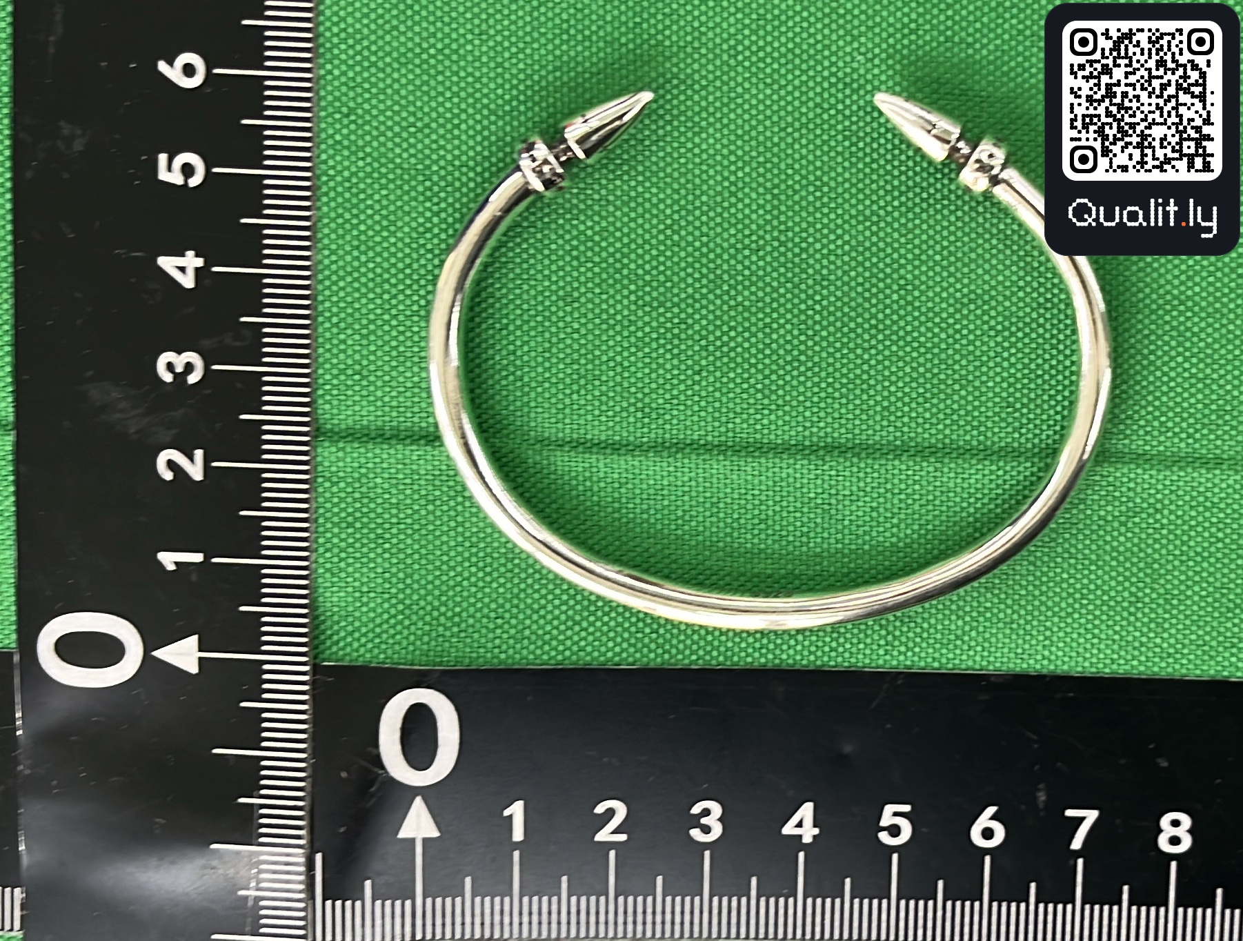 Jewelry QC photo 2 of 32