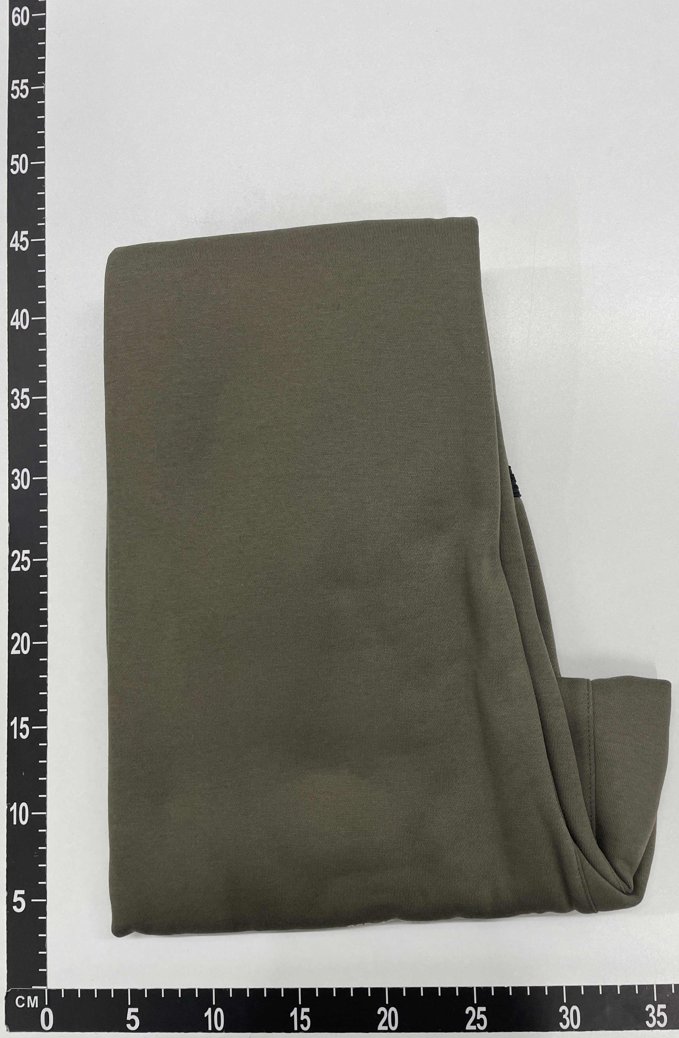 Pants QC photo 1 of 105