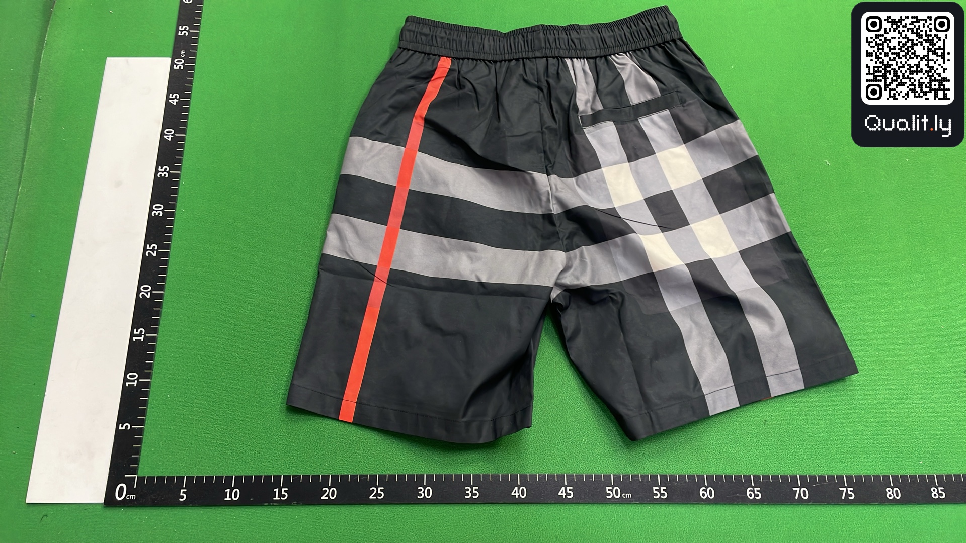 Korte broek — QC-foto 3 van 20