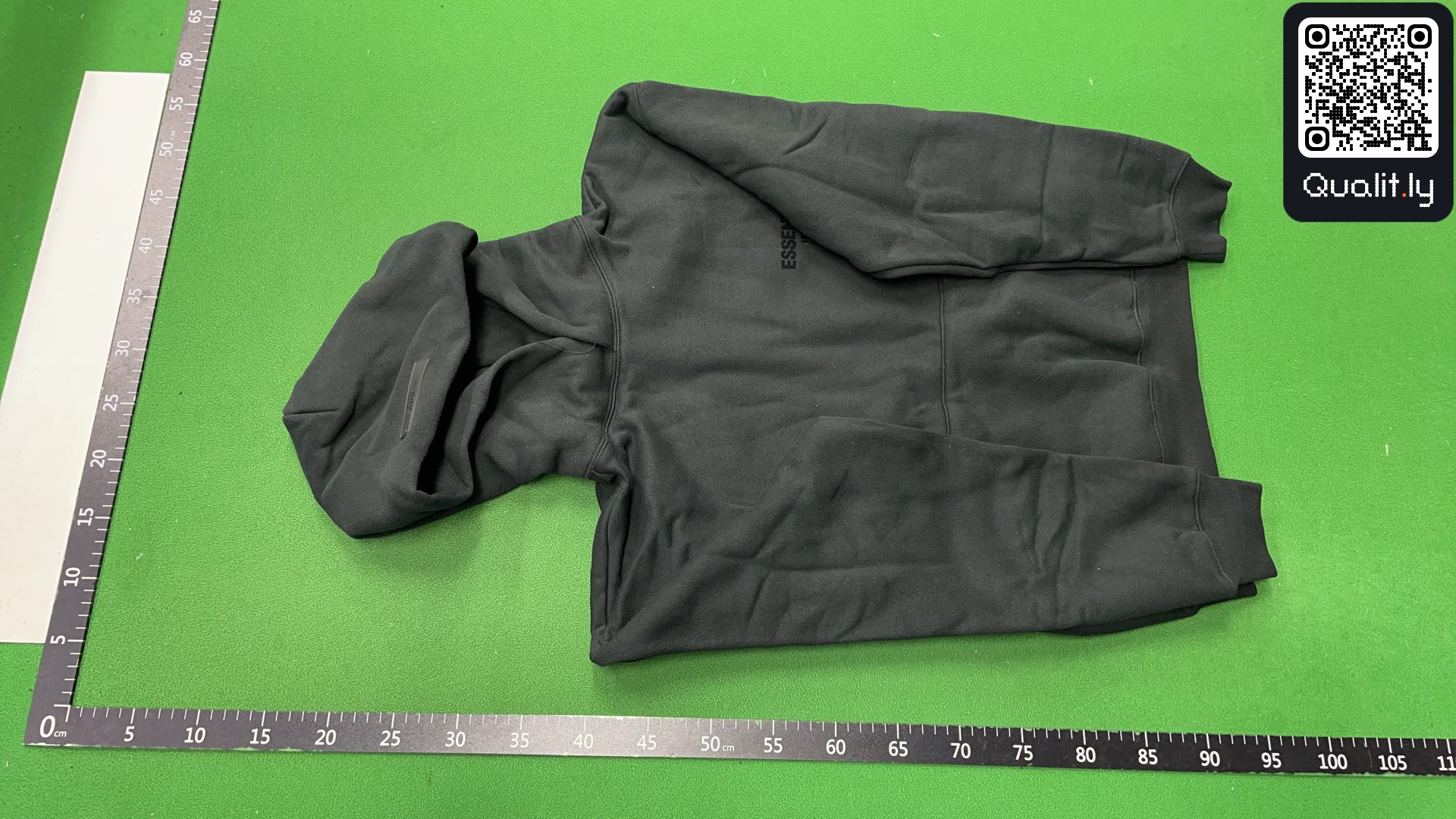Hoodie — QC-foto 2 van 272