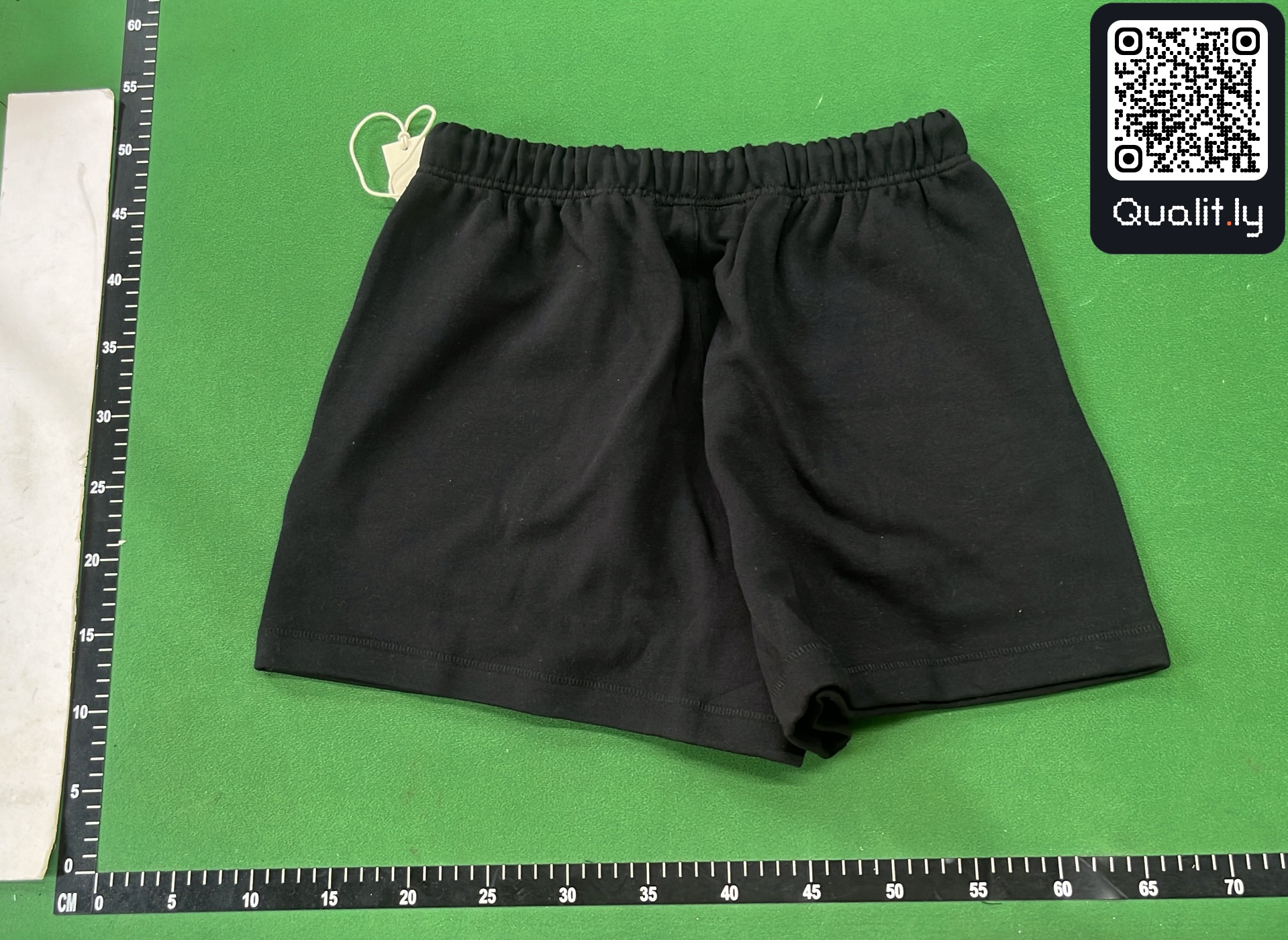 Shorts QC photo 3 of 14