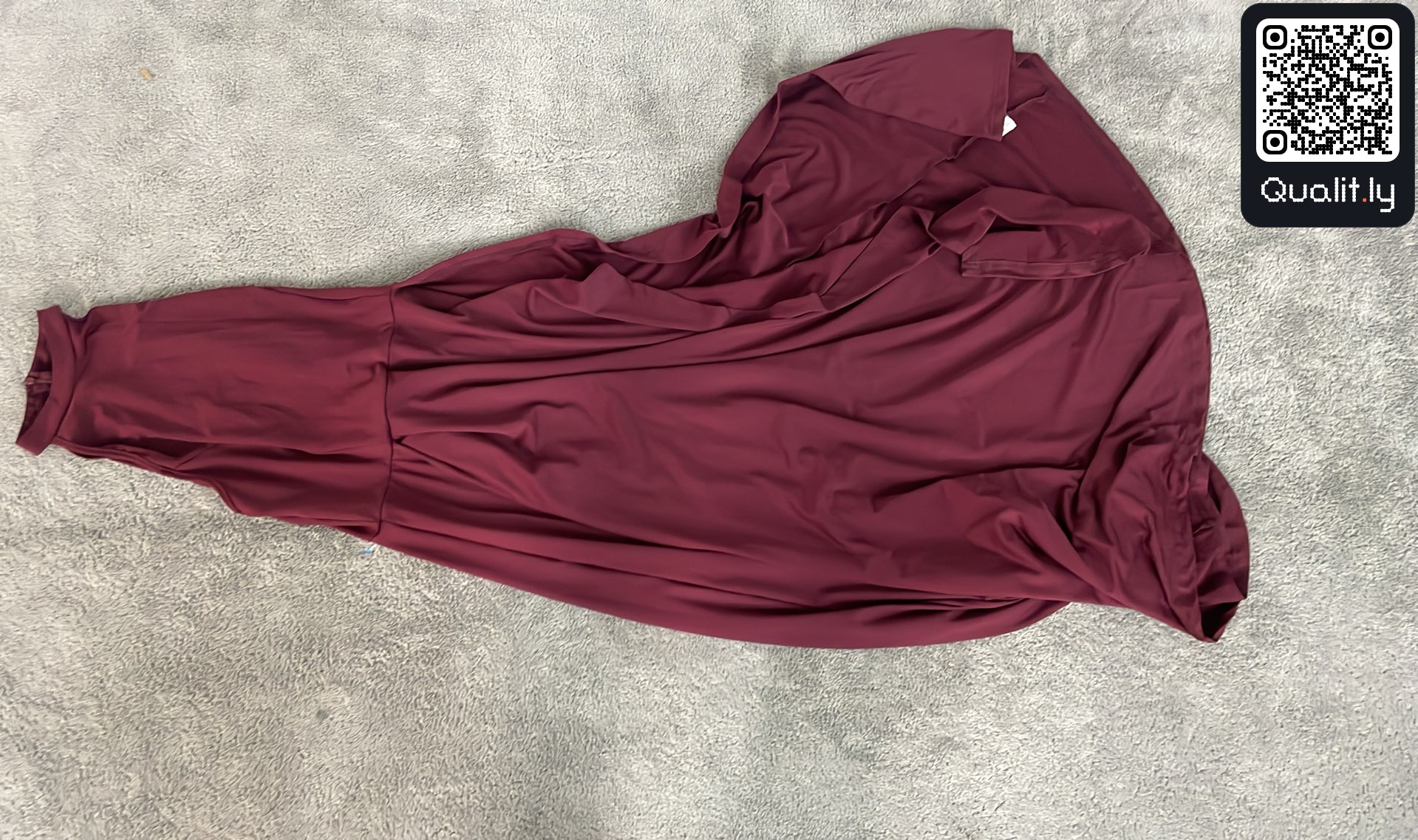 Foto QC 3 di 48