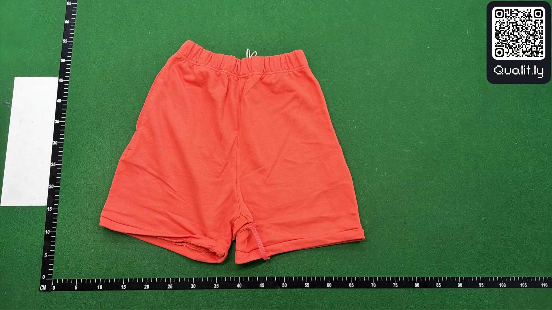 Short — photo QC 3 sur 4