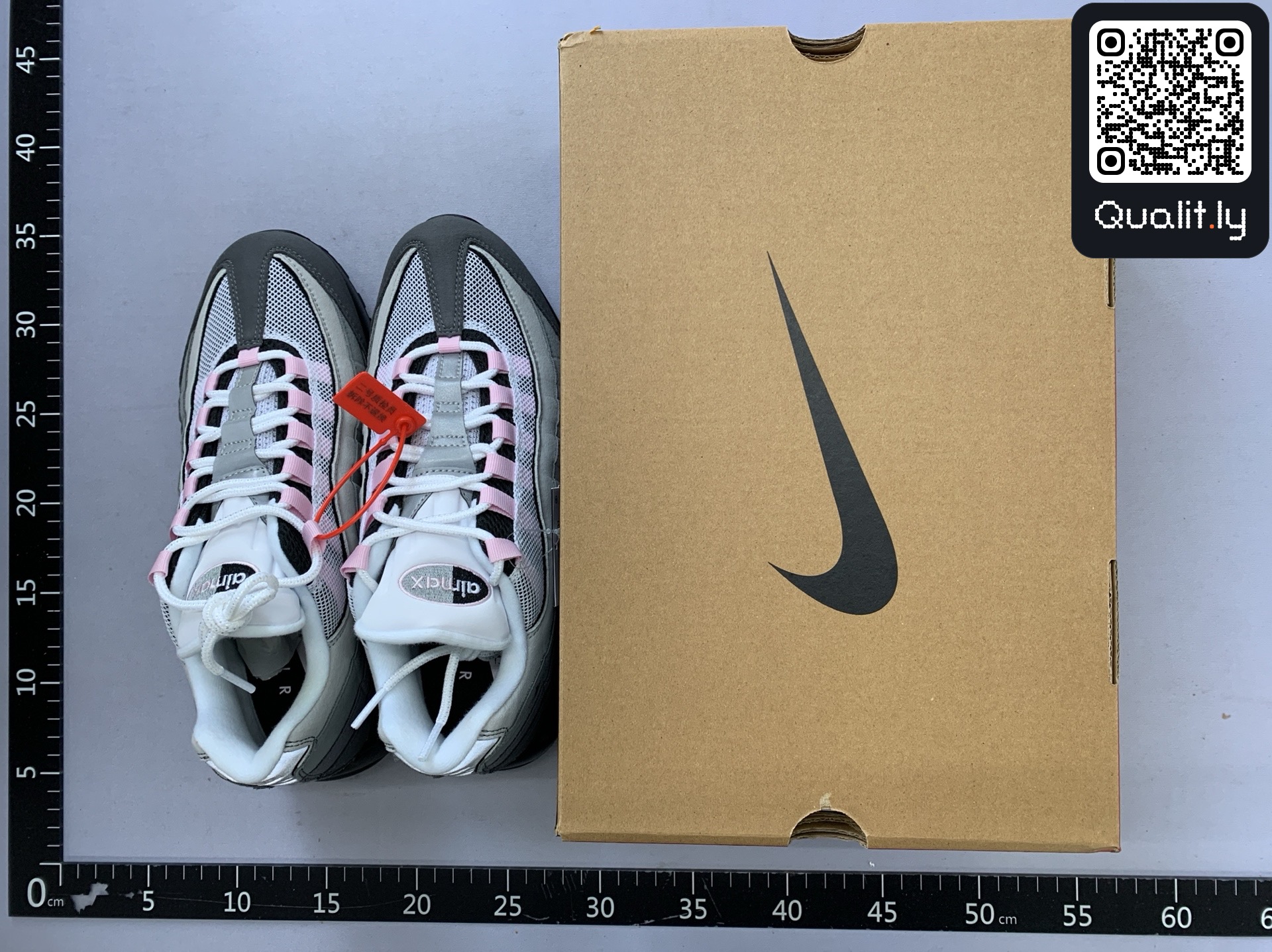 T恤 QC 照片 1 / 18