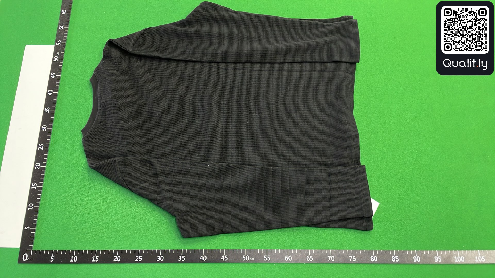 Sweater QC photo 3 of 4