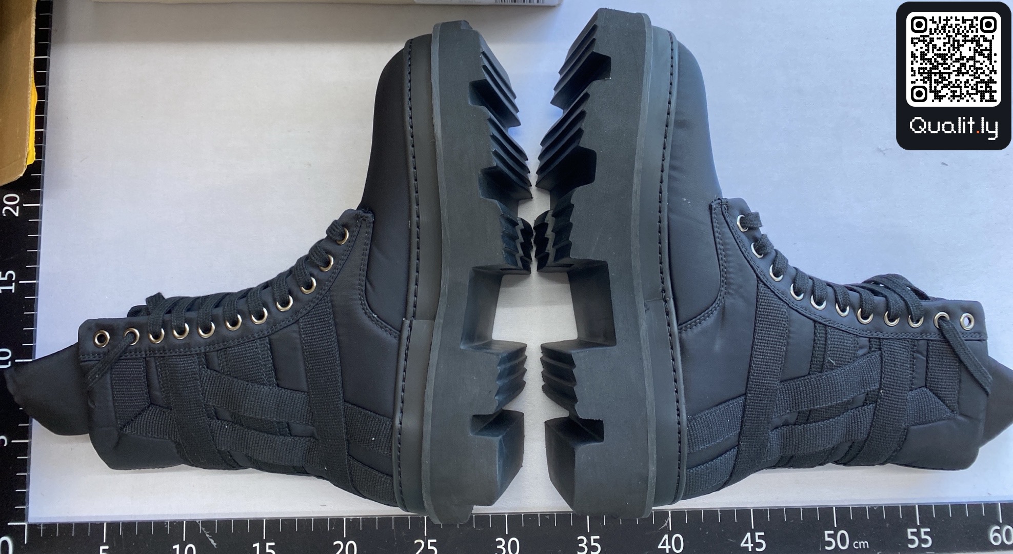 Botas — foto QC 3 de 69