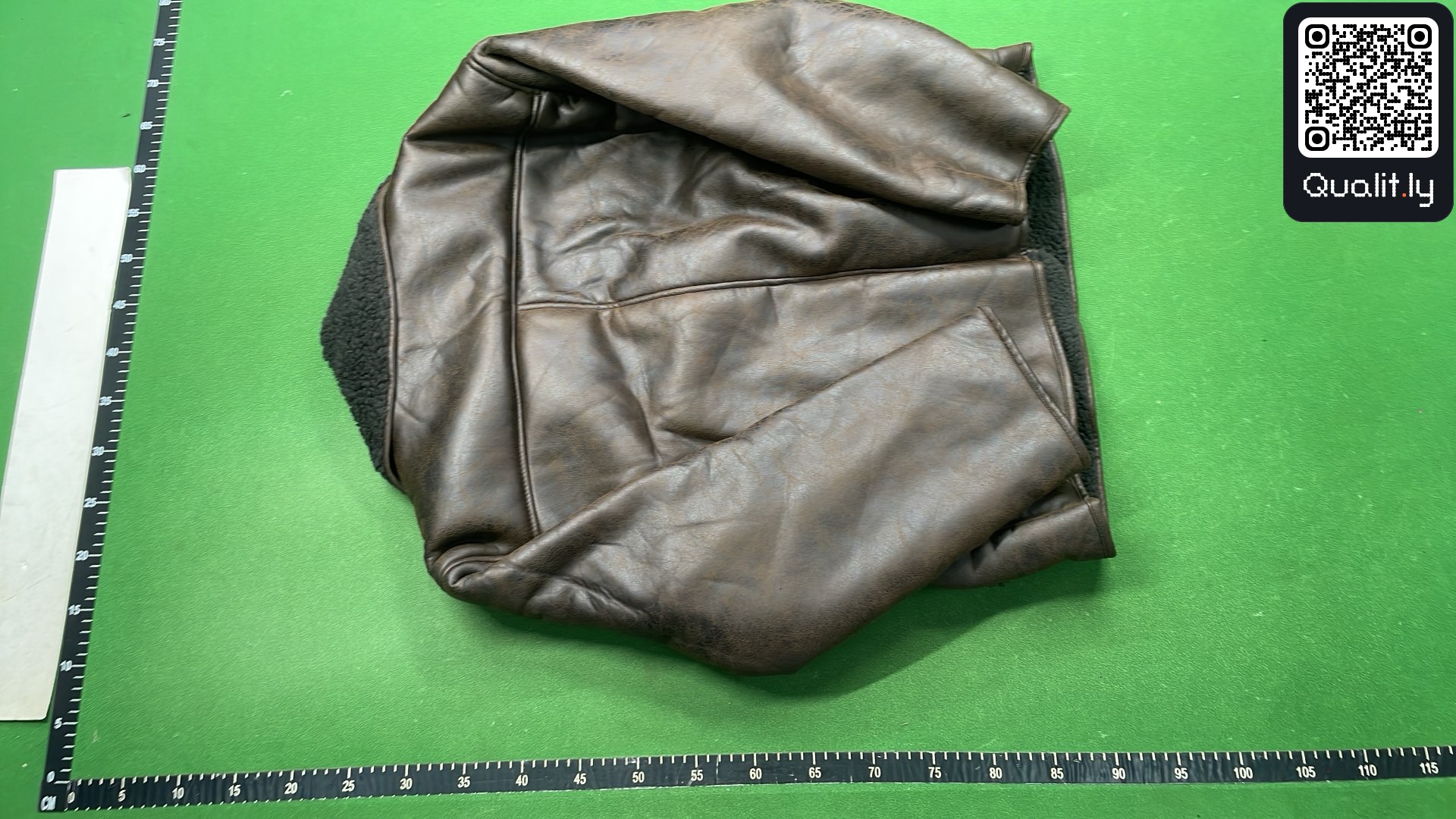Jacket QC photo 3 of 14