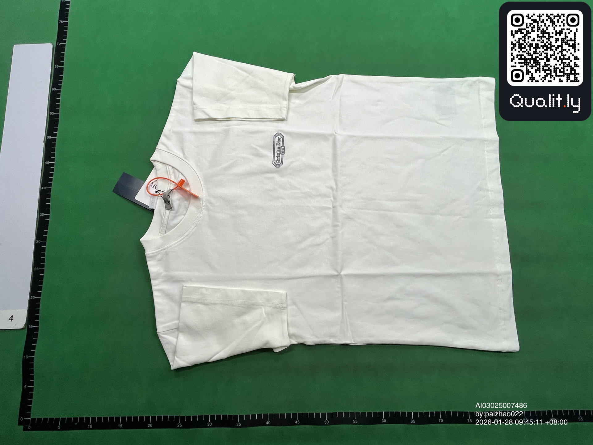 T-shirt QC photo 3 of 4