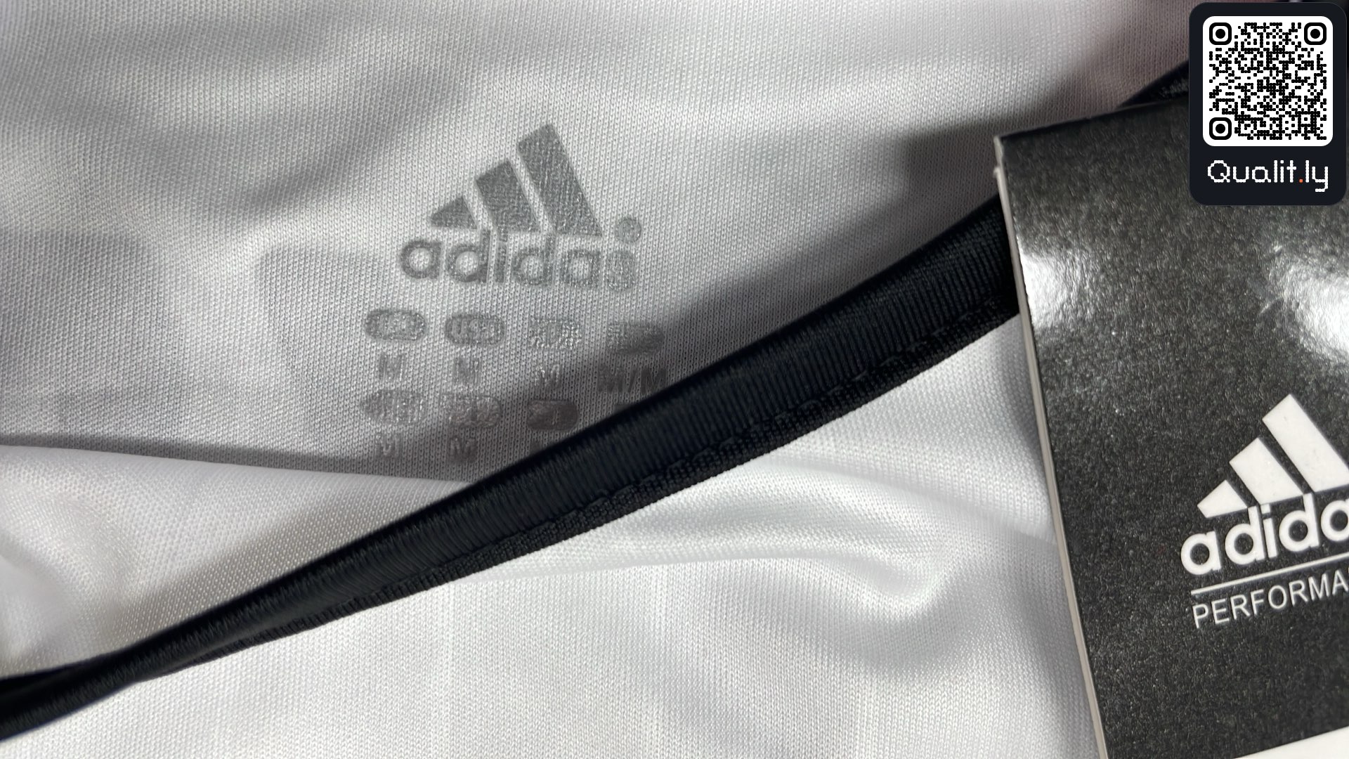 Chemise — photo QC 1 sur 122